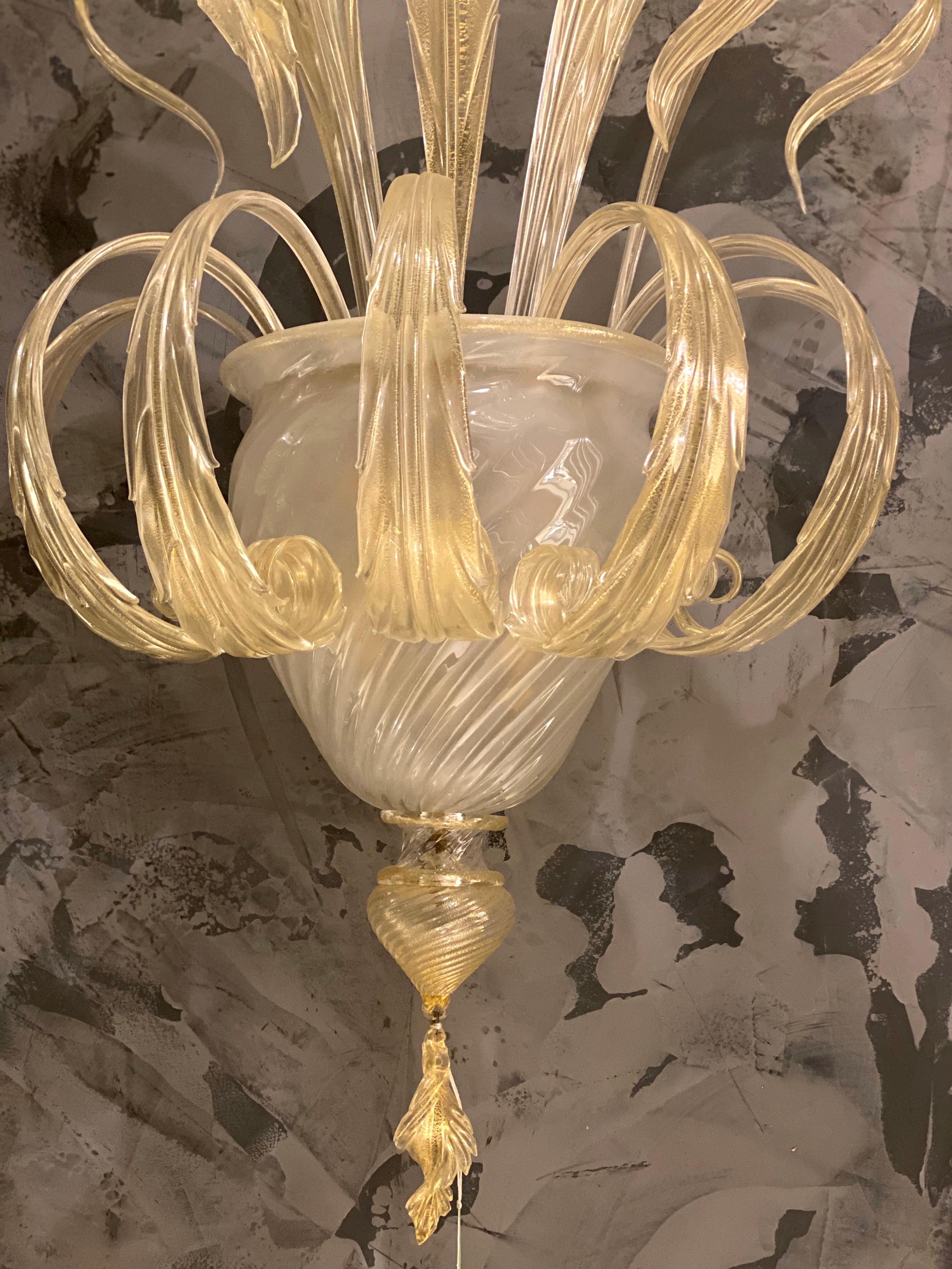 Pair of Sumptuous Gold Murano Glass Leave Wall Sconces For Sale 2