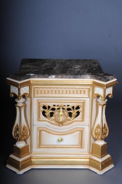 Pair of Sumptuous Louis XV Dressers / Bedside Tables