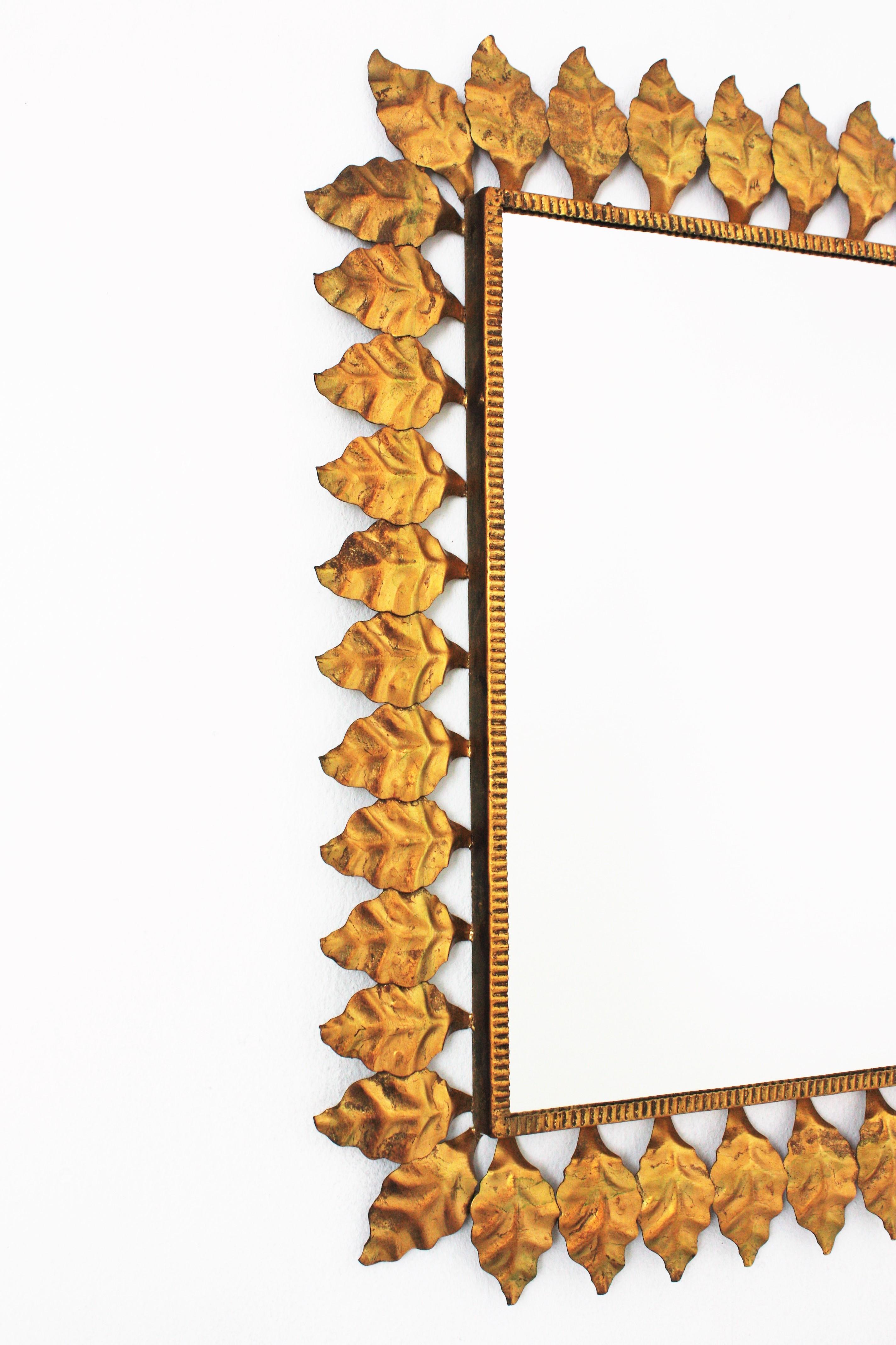 Pair of Sunburst Rectangular Mirrors in Gilt Iron, Hollywood Regency 1