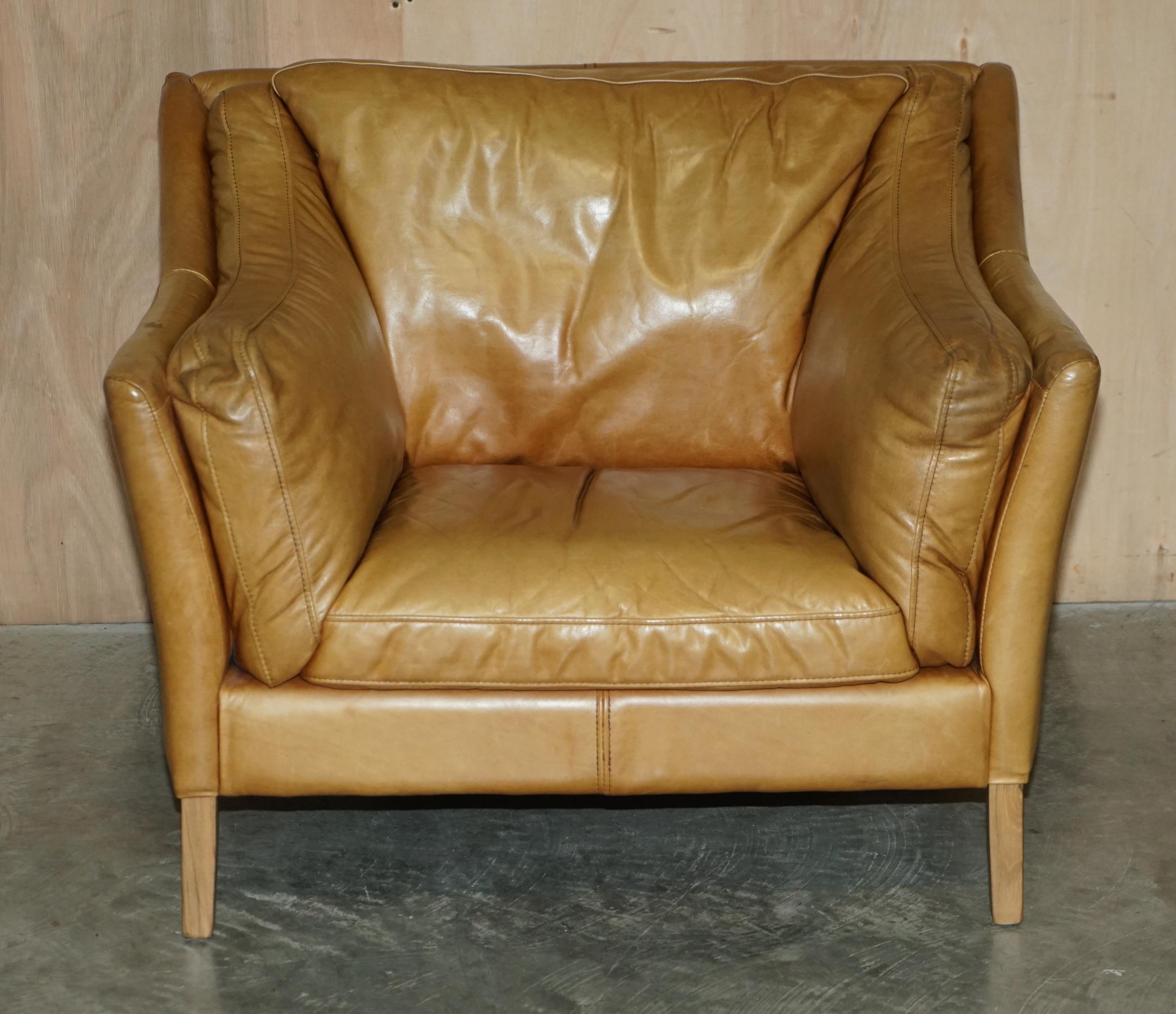 Mid-Century Modern Pair of Super Comfortable Halo Reggio Tan Brown Leather Armchairs Love Seats