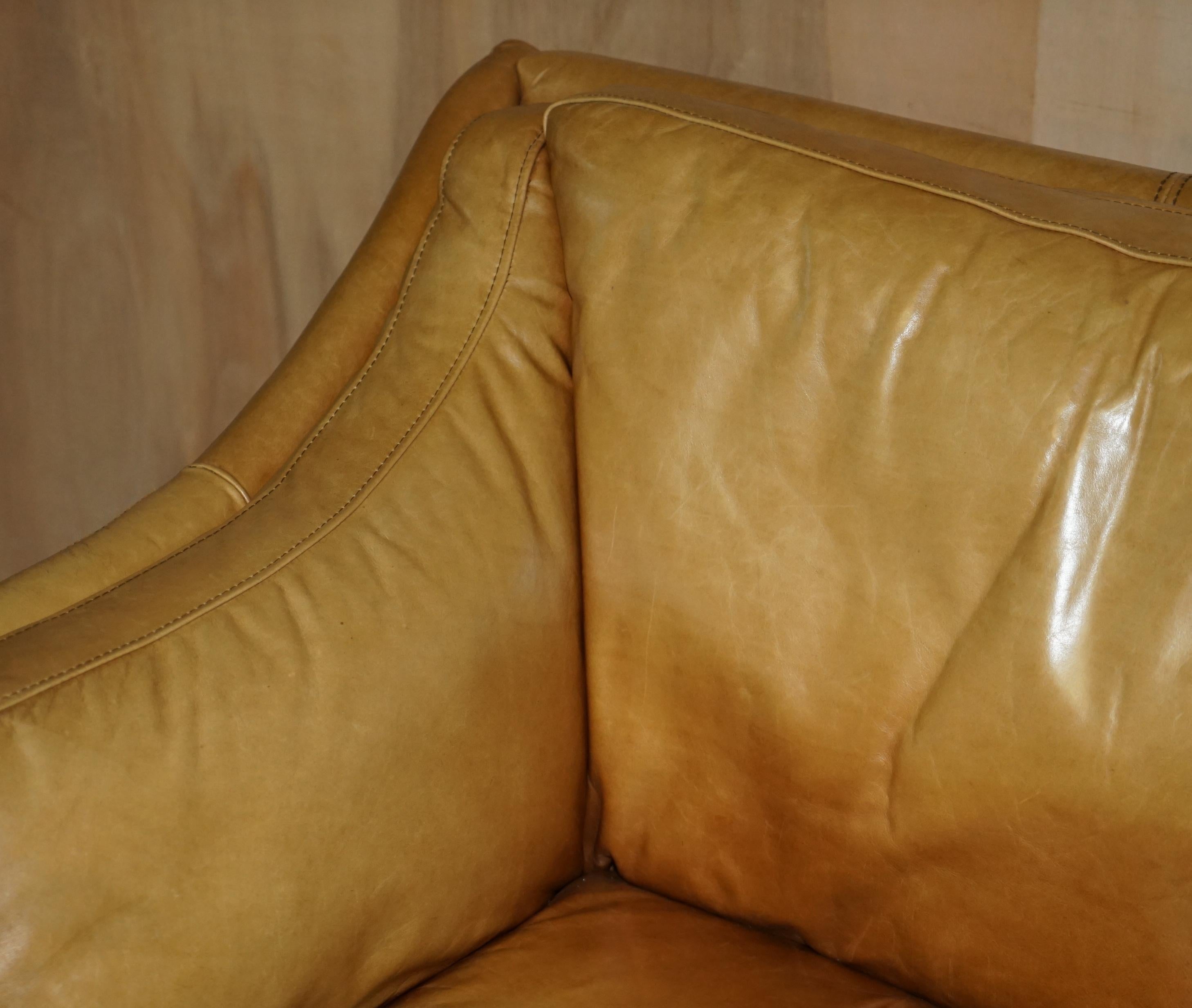 20th Century Pair of Super Comfortable Halo Reggio Tan Brown Leather Armchairs Love Seats