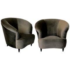 Pair of Super Comfortable Sculptural Lounge Chairs by Parisi