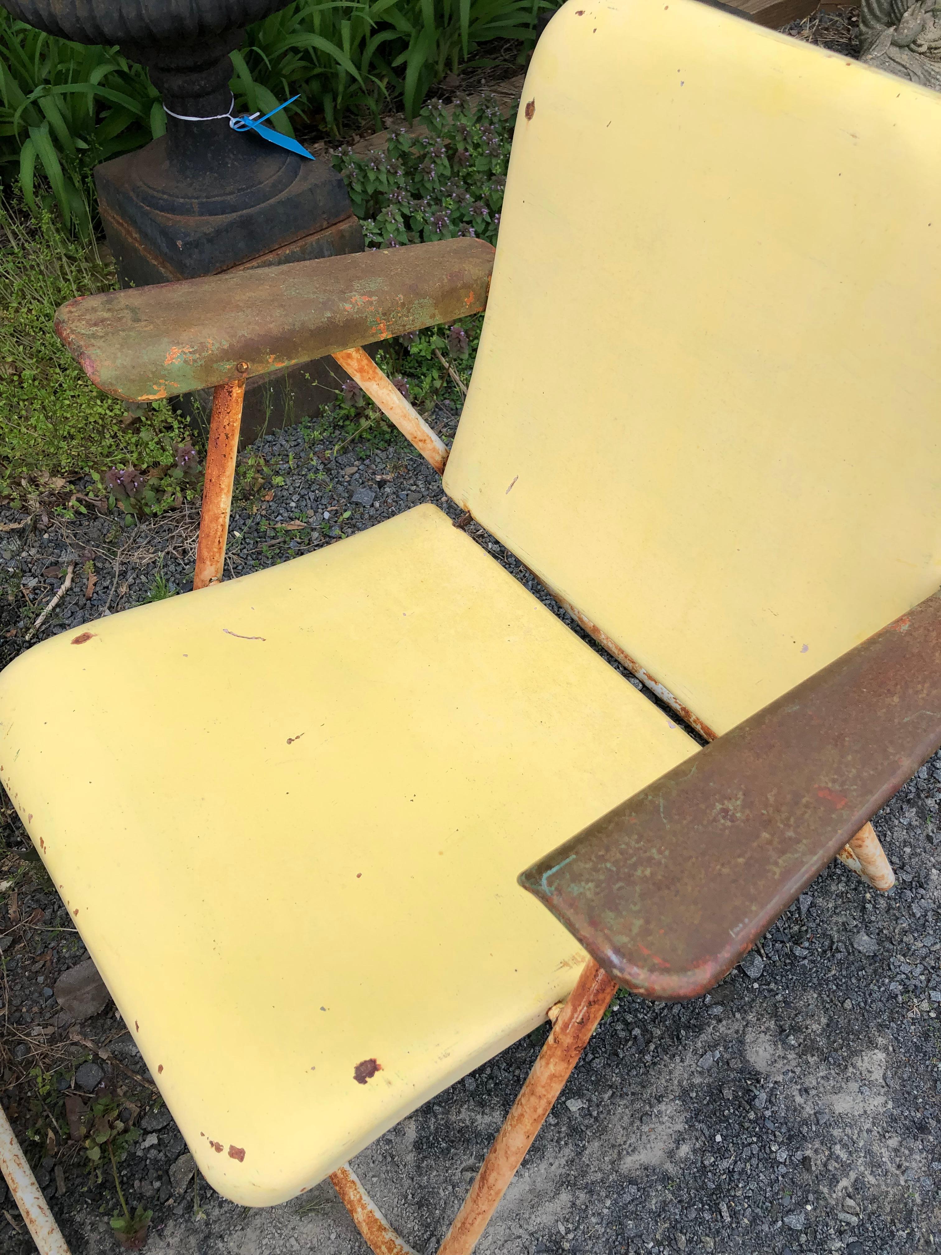 Métal Paire de fauteuils pliants vintage industriels très frais en métal en vente
