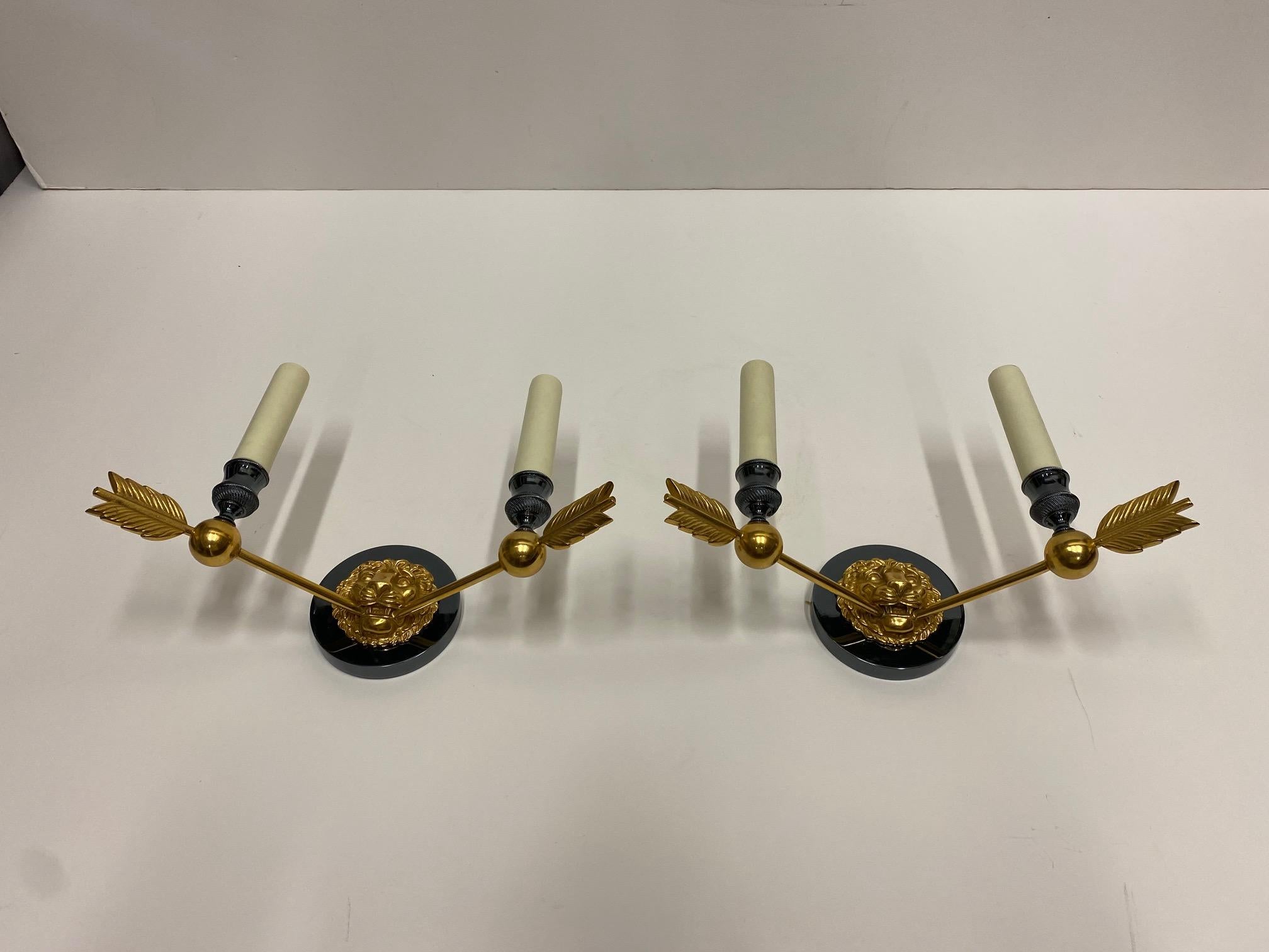 Pair of Neoclassical Style Gilt Wall Sconces In Good Condition For Sale In Hopewell, NJ