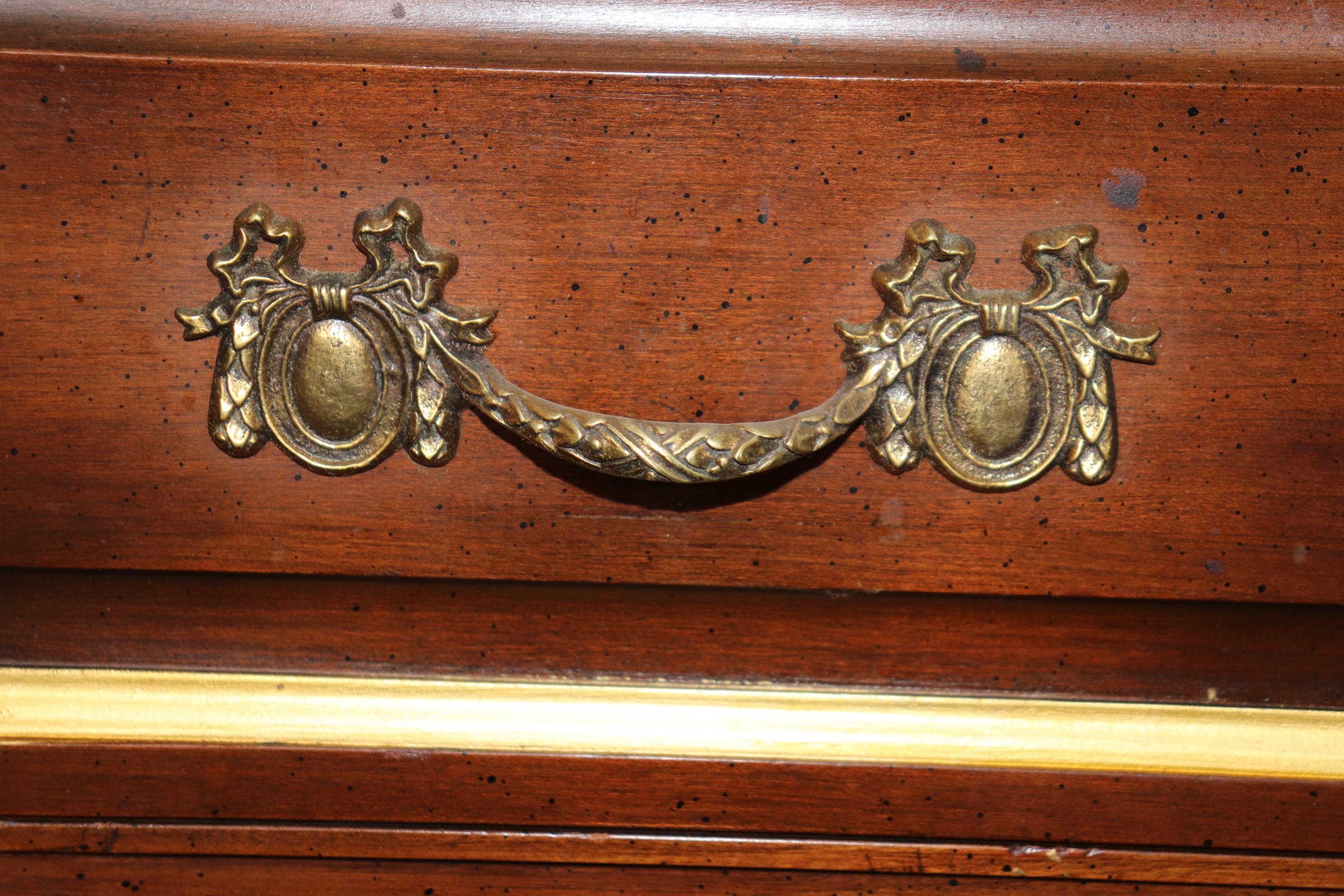 American Pair of Superb Quality French Louis XVI Style Walnut and Brass Nightstands For Sale