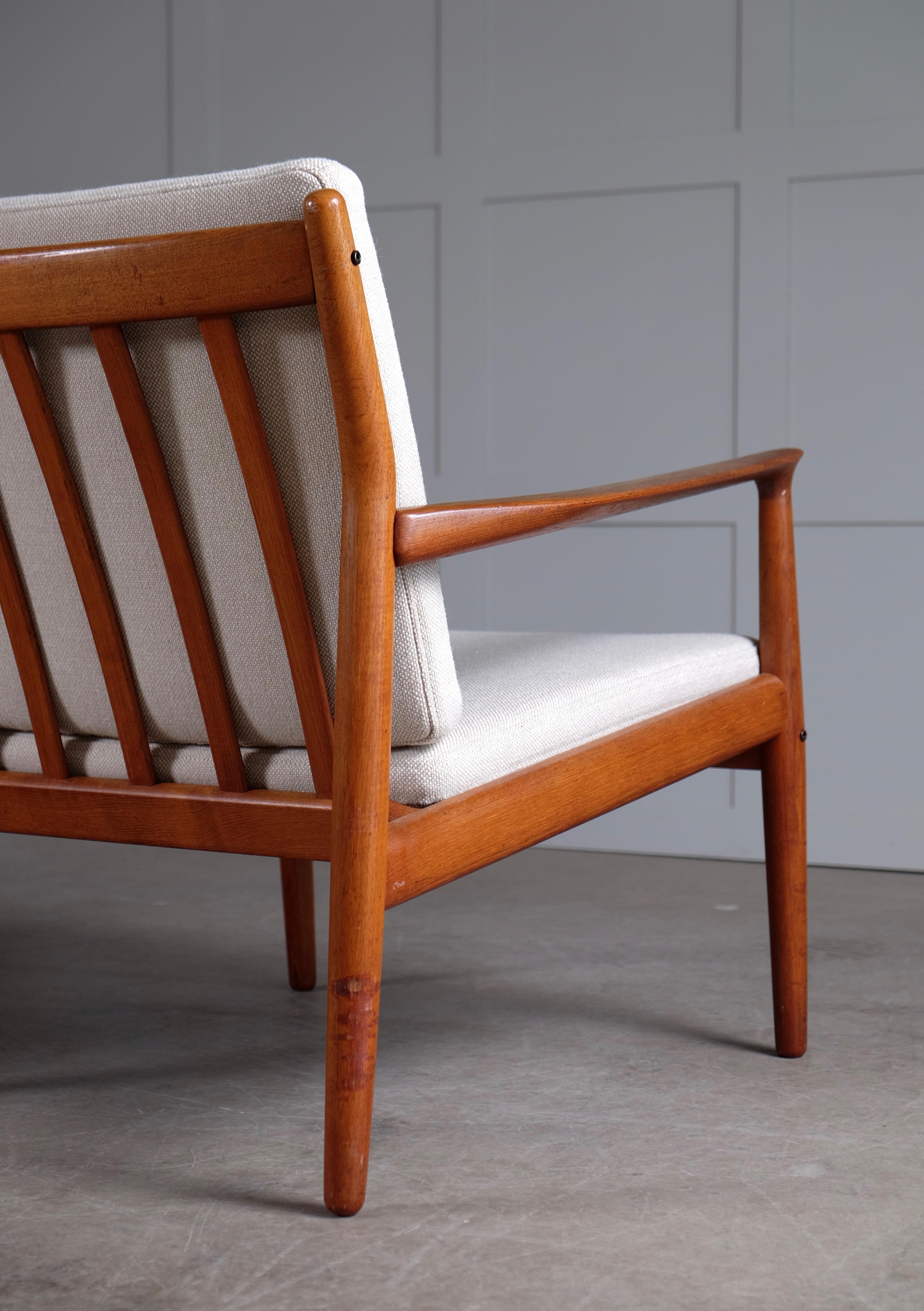 Pair of Svend Aage Eriksen Easy Chairs, Denmark, 1960s In Good Condition In Stockholm, SE