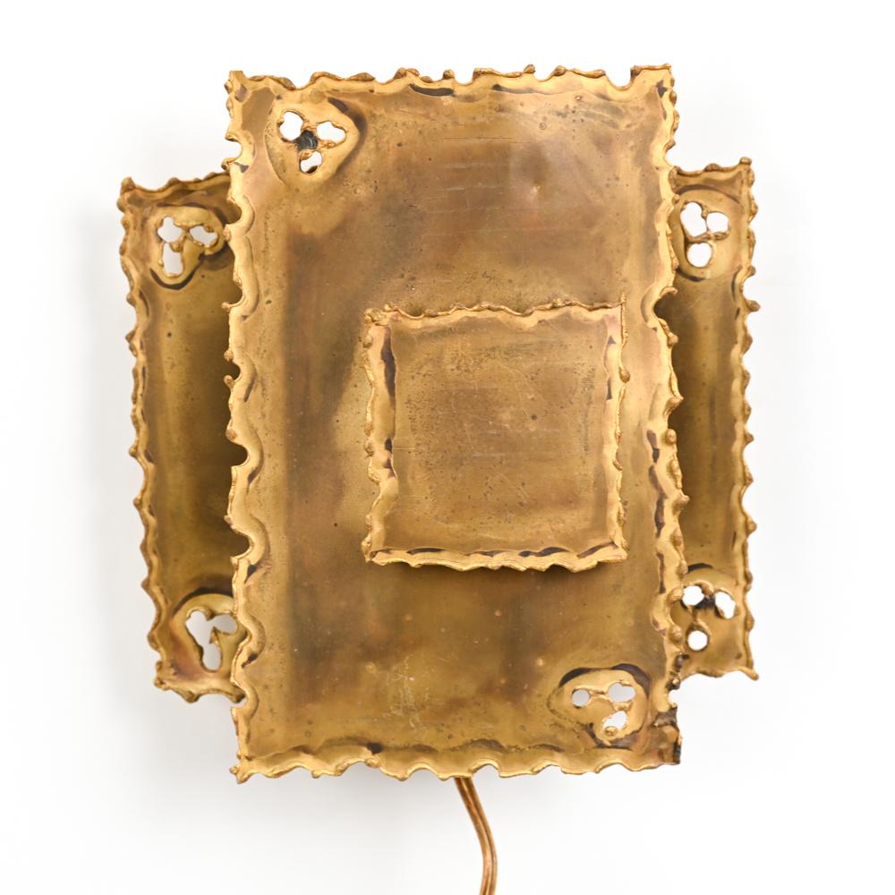 Pair of Svend Aage Holm Sorensen Torch Cut Brass Brutalist Sconces In Good Condition In Norwalk, CT