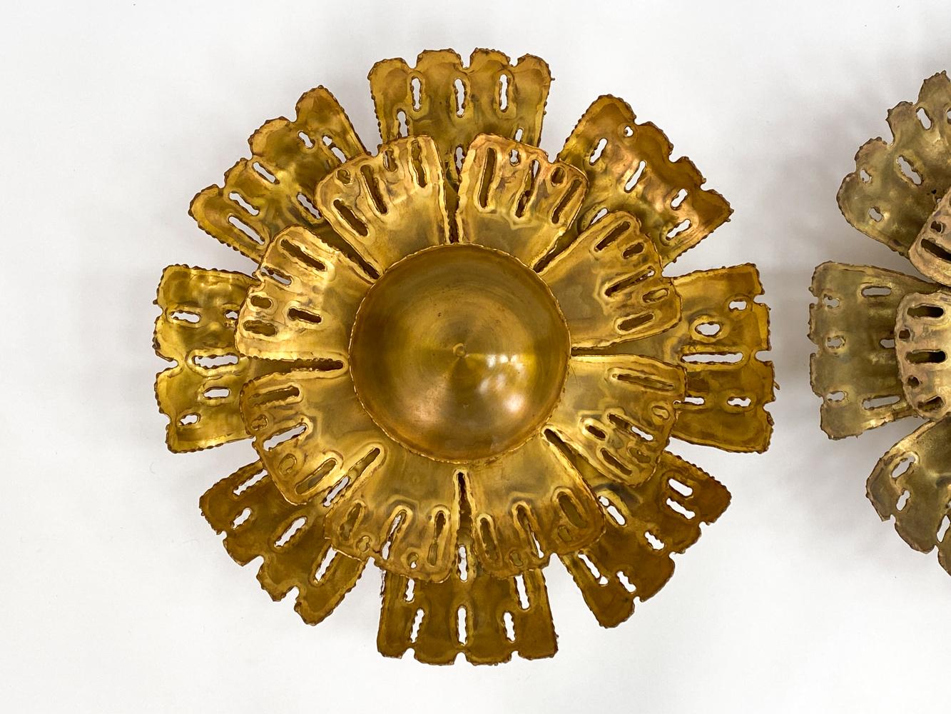 Pair of Svend Aage Holm Sørensen Torch-Cut Brass Flower Sconces In Good Condition In Norwalk, CT