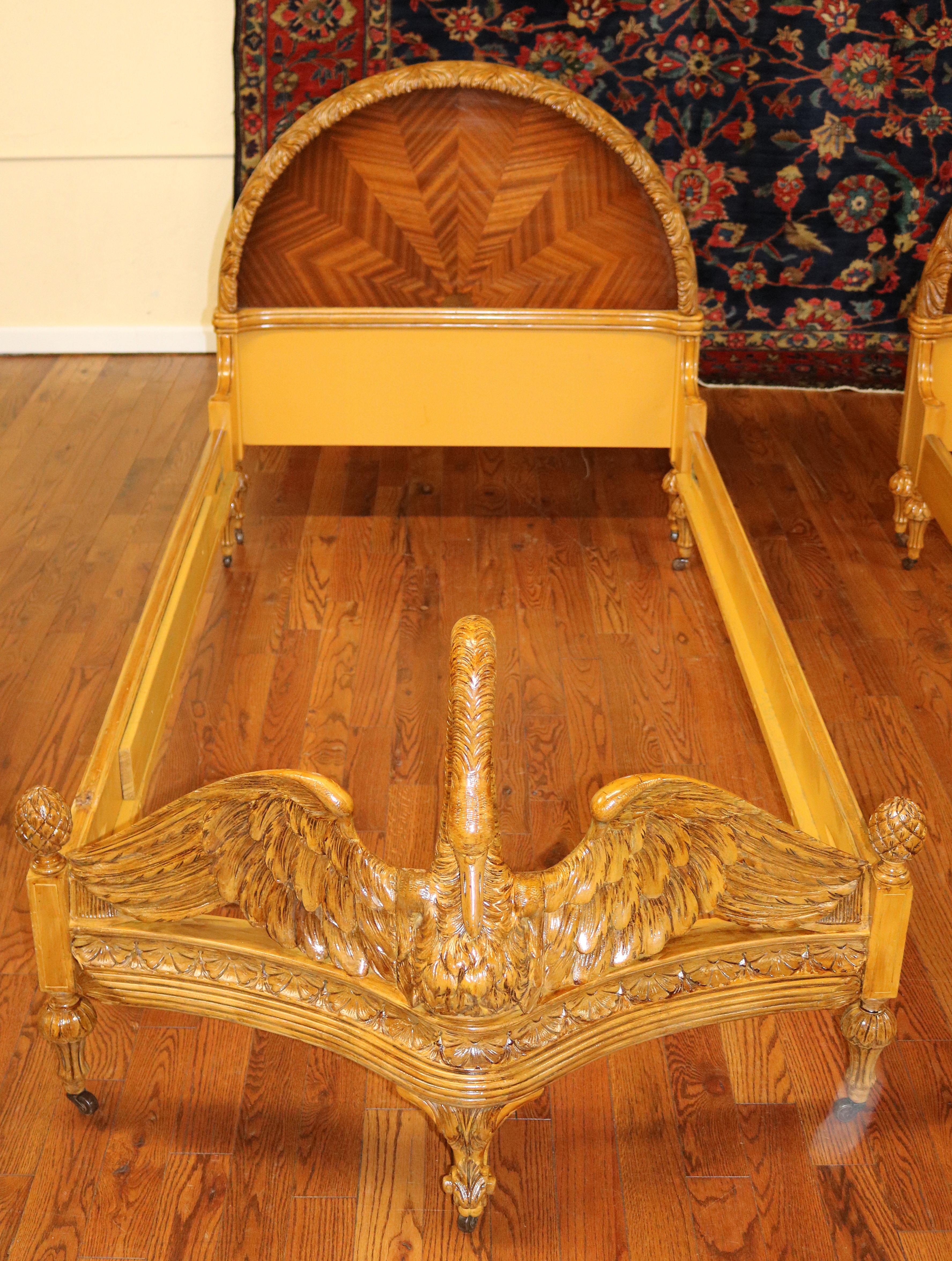 Early 20th Century Pair of Swan Carved Paint Decorated & Inlaid Kingwood Twin Beds Circa 1920 For Sale