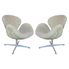 Pair of Swan Chairs in Moonlight Shearling by Arne Jacobsen 1958