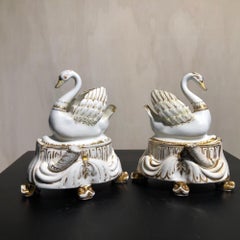Pair of Swan Inkwells, English Porcelain, circa 1830