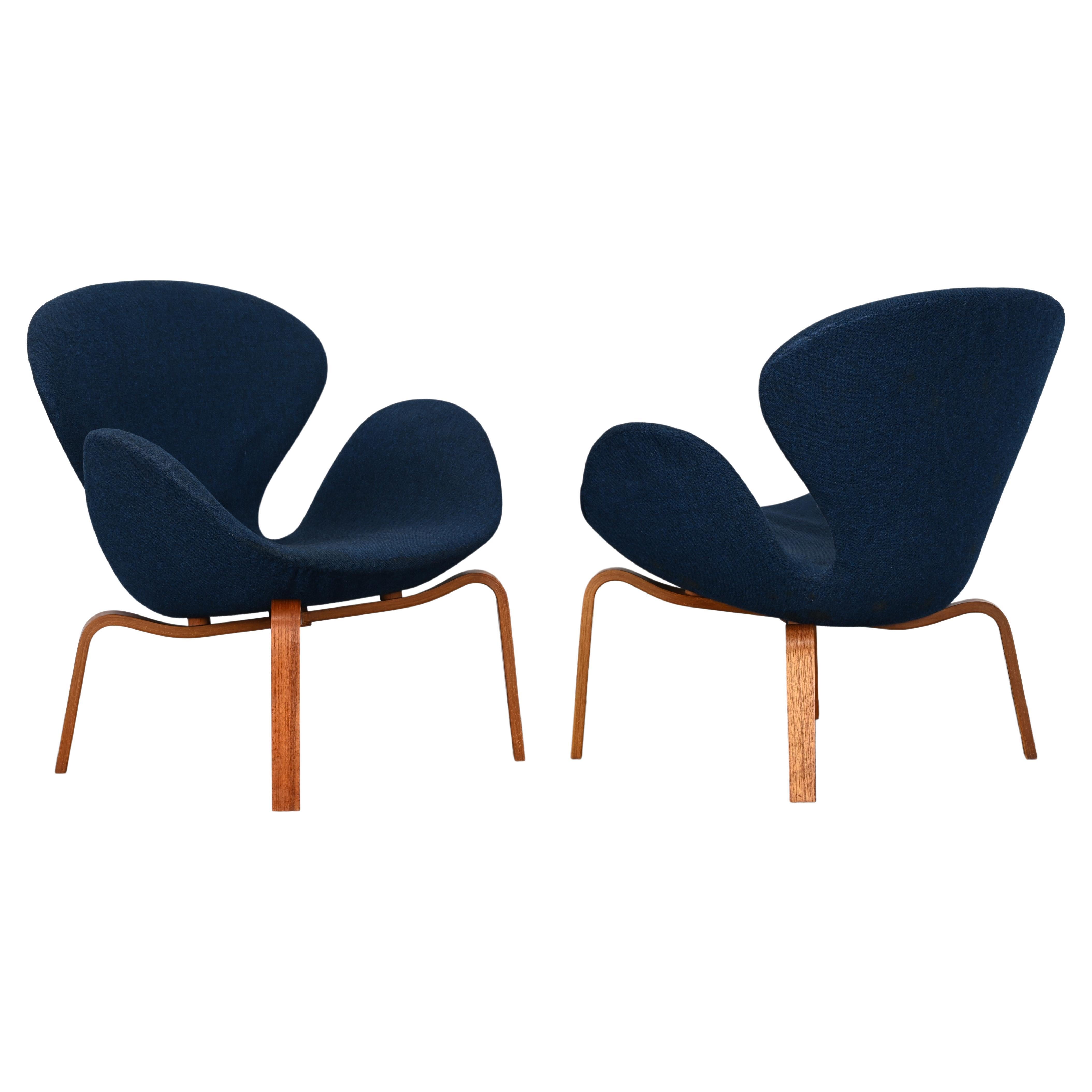 Paire de chaises longues « Swan » d'Arne Jacobsen, années 1960