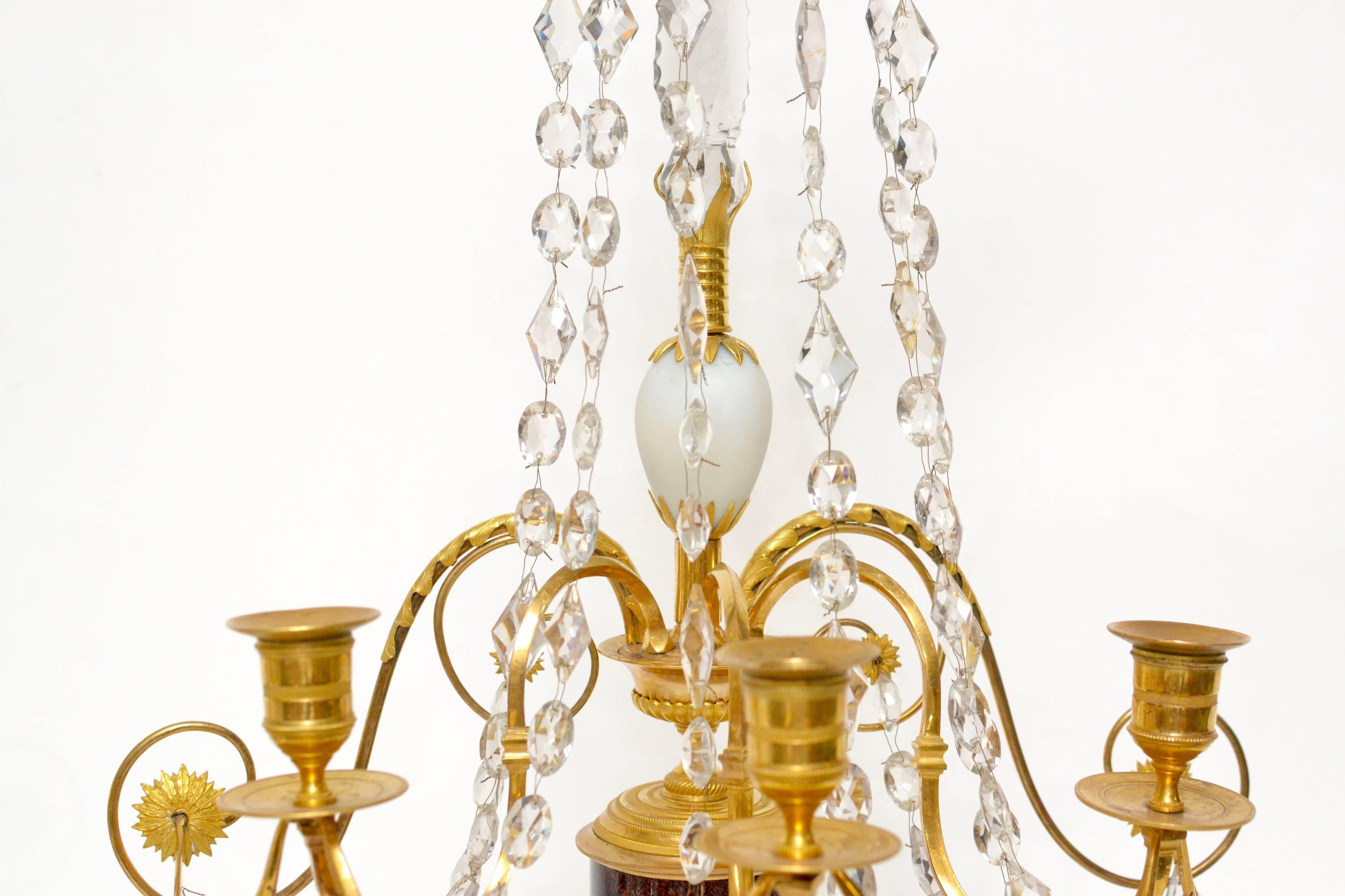 Pair of Swedish 18th Century Gustavian Crystal and Gilt Bronze Candelabra In Good Condition In Stockholm, SE