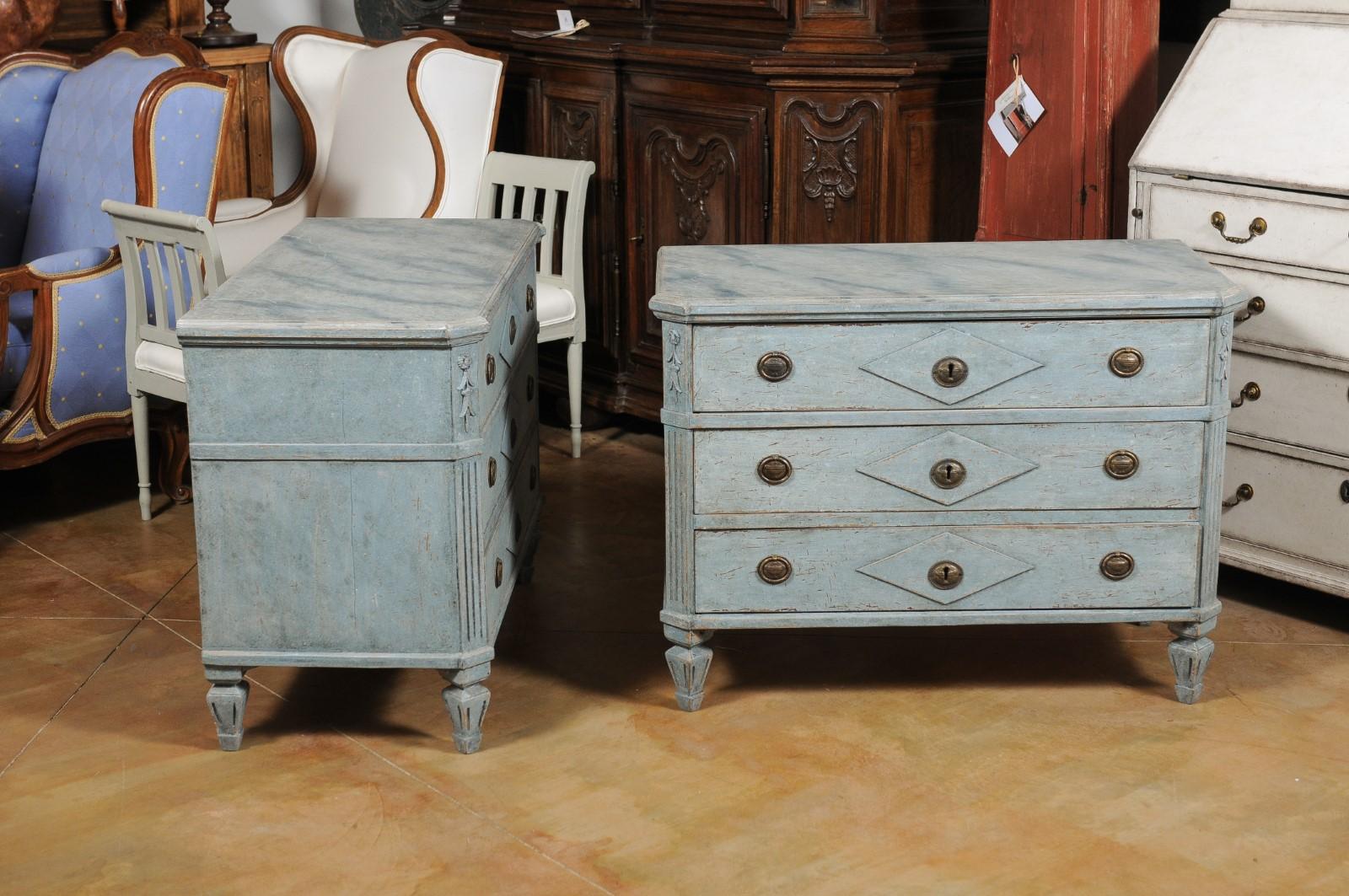 20th Century Pair of Swedish 1900s Gustavian Style Blue Grey Painted Three-Drawer Chests