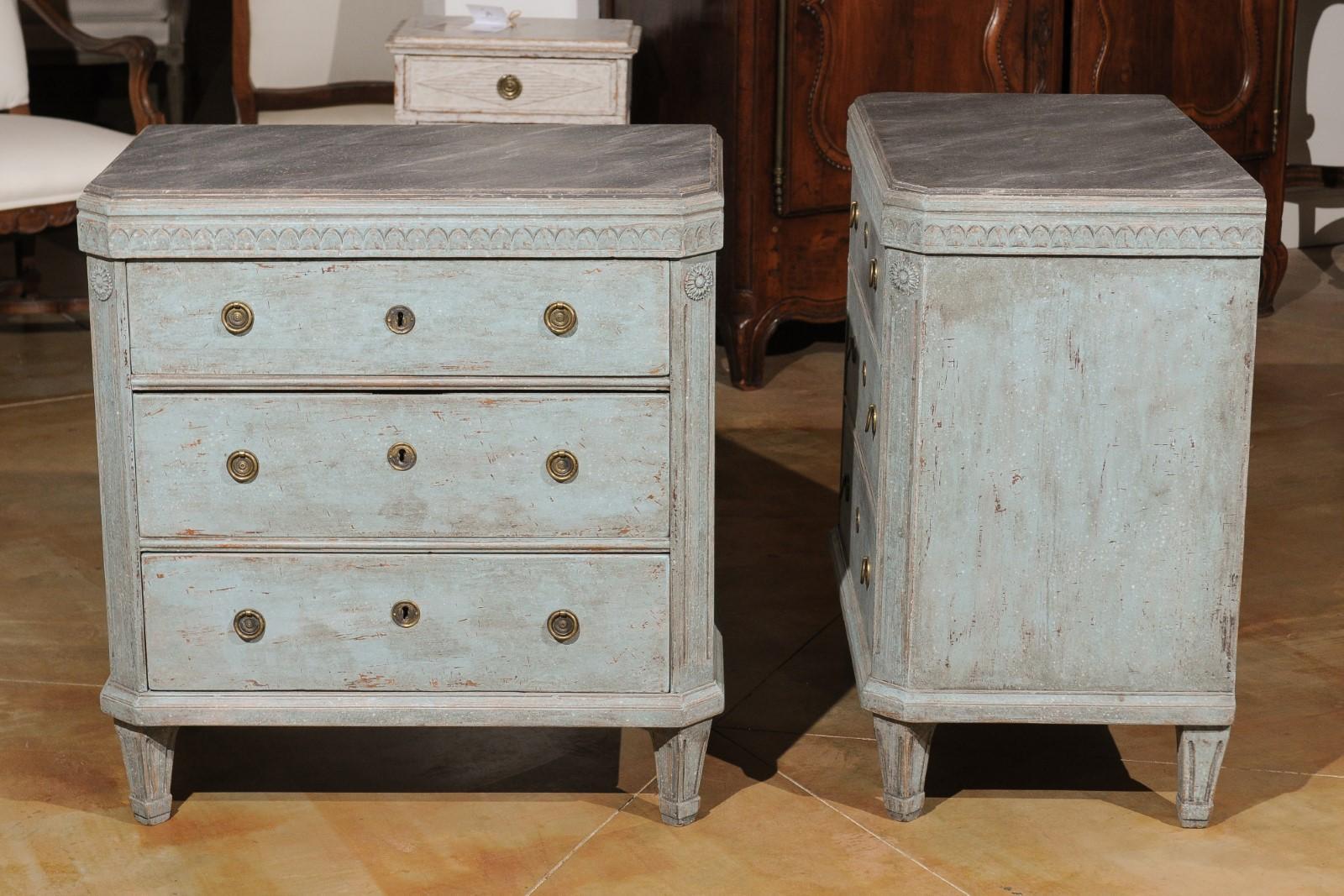 Pair of Swedish 19th Century Gustavian Style Painted Chests with Waterleaf Motif 6