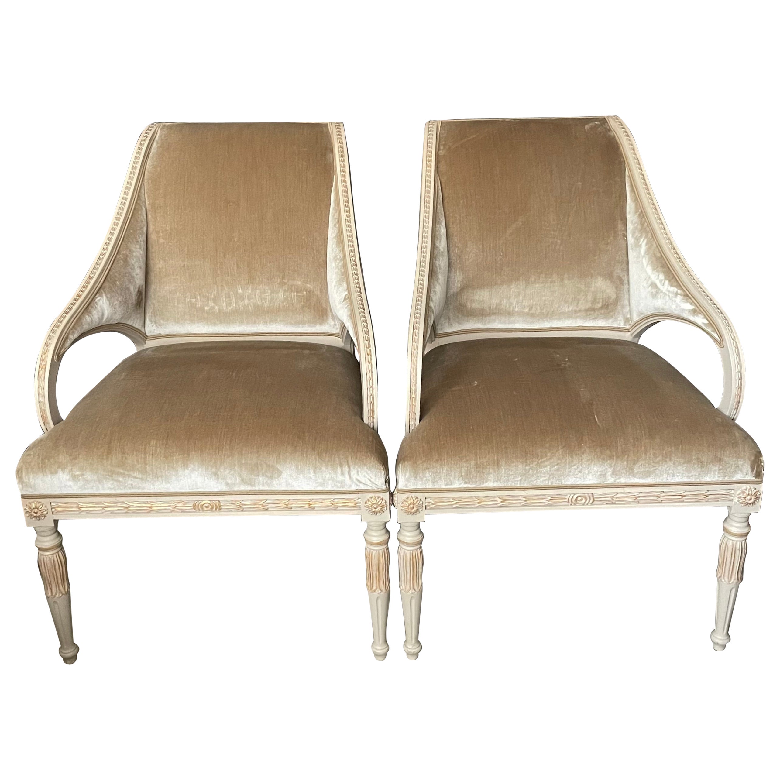 Paire de fauteuils suédois