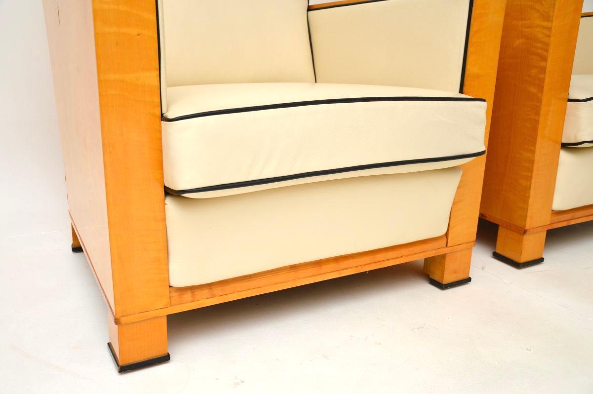 Pair of Swedish Art Deco Armchairs in Leather and Satin Birch For Sale 7