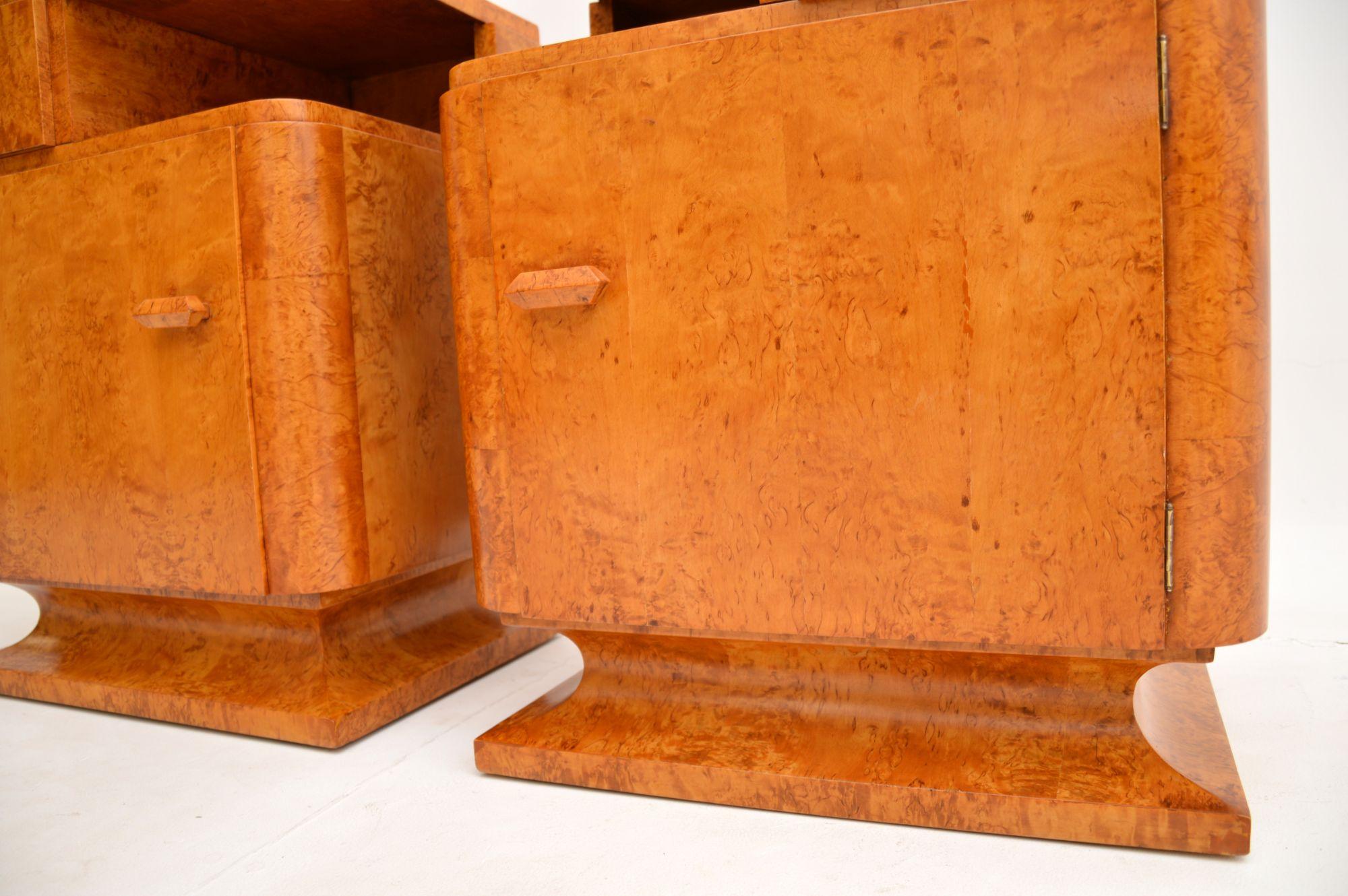 Pair of Swedish Art Deco Birds Eye Maple Bedside Cabinets 3