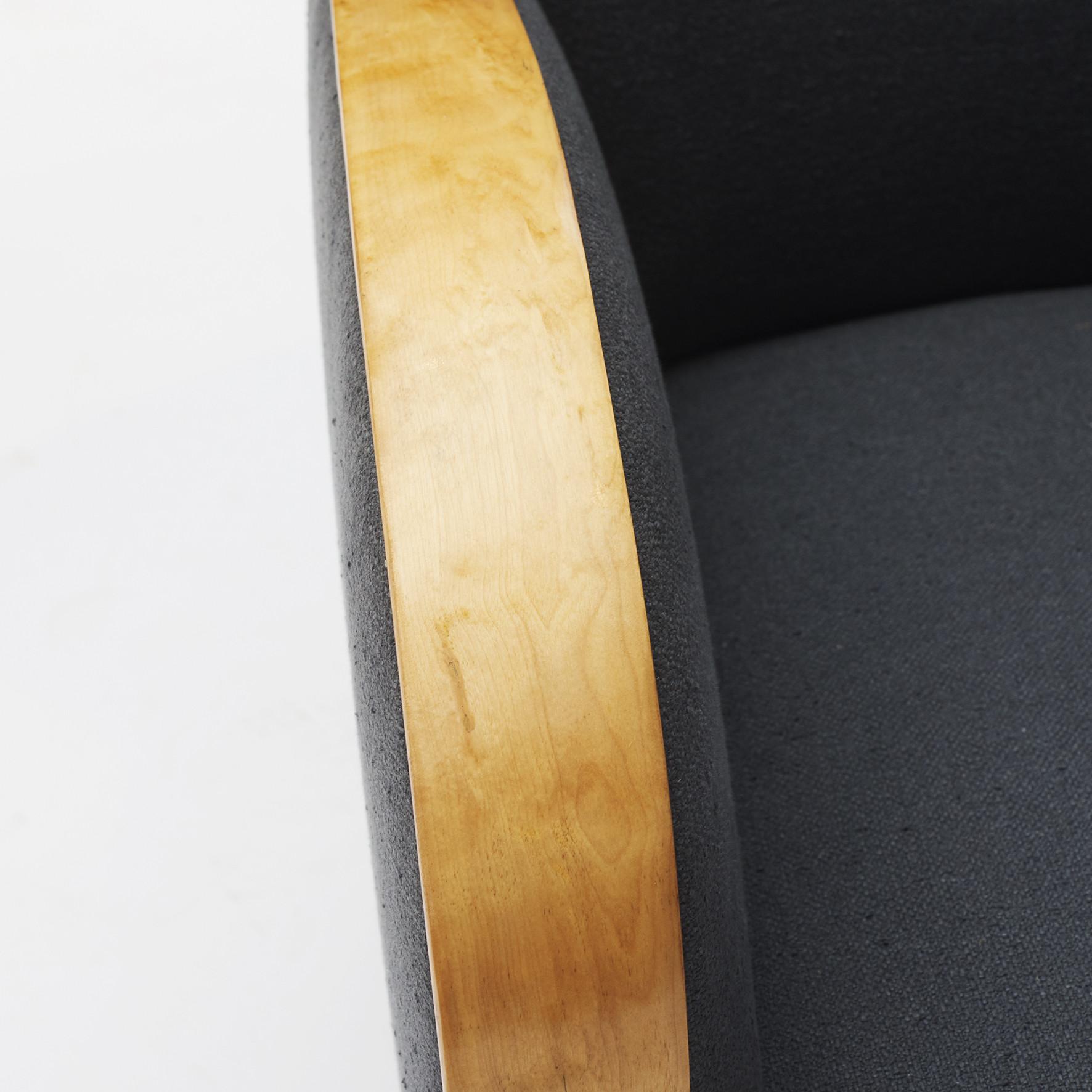 Paar schwedische Art Deco Sessel aus Birke und Stoff im Angebot 2