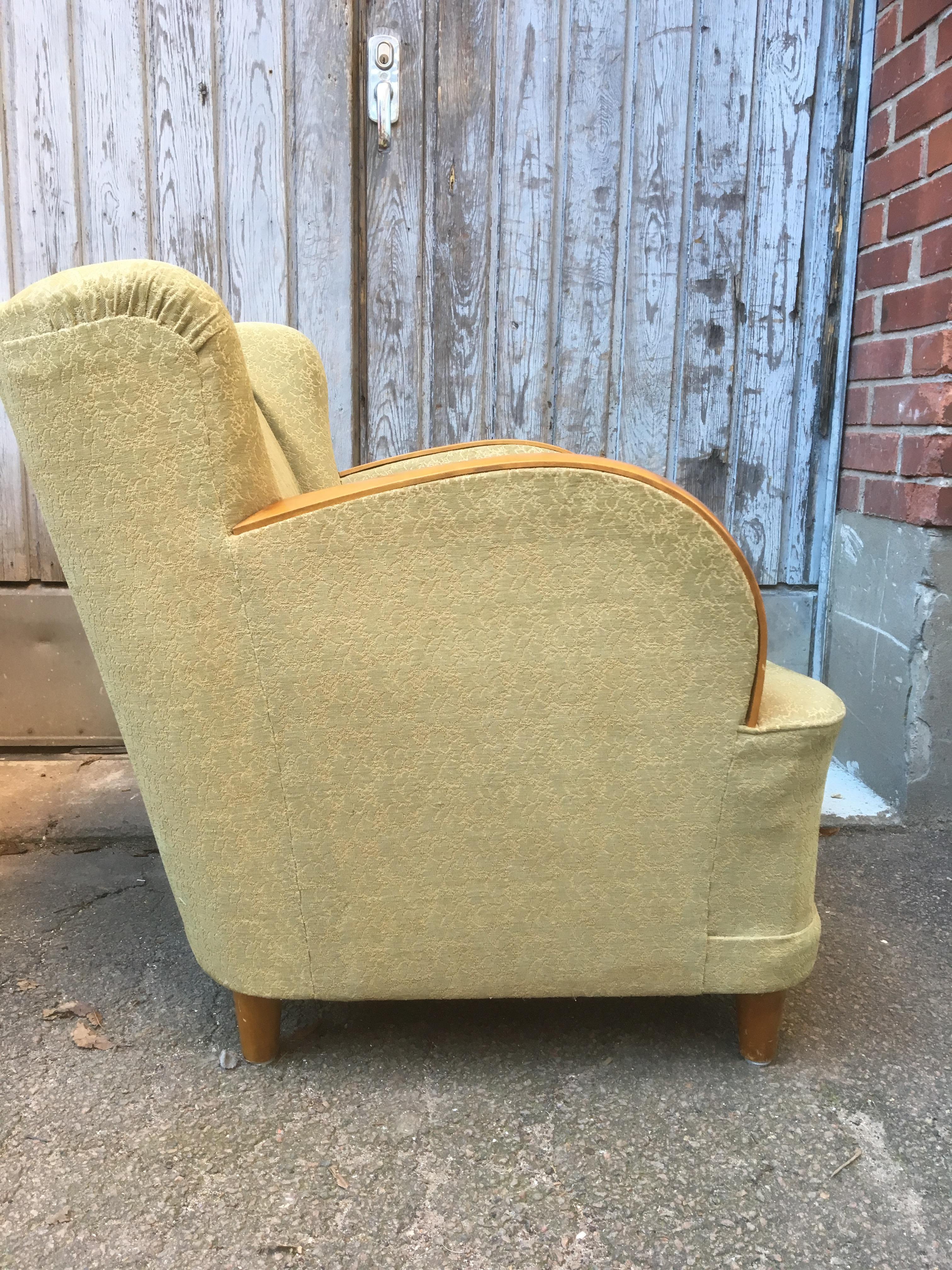 Pair of Swedish Art Deco Lounge Chairs 4