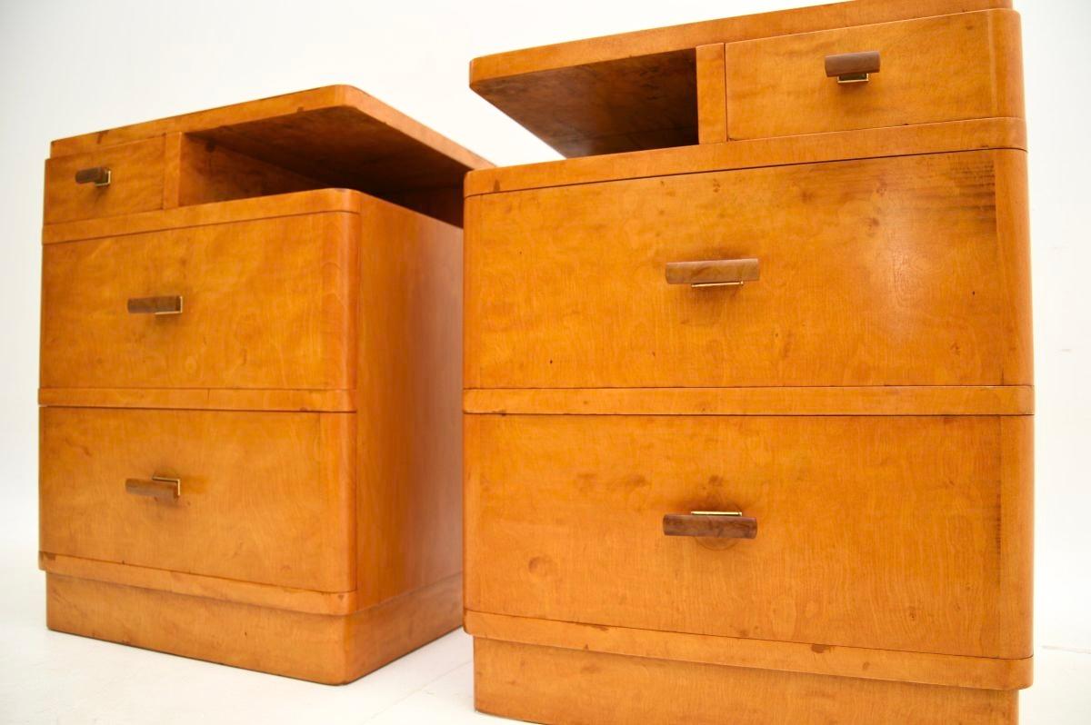 Paar schwedische Art-Déco-Nachttische aus satinierter Birke im Art déco-Stil im Angebot 4