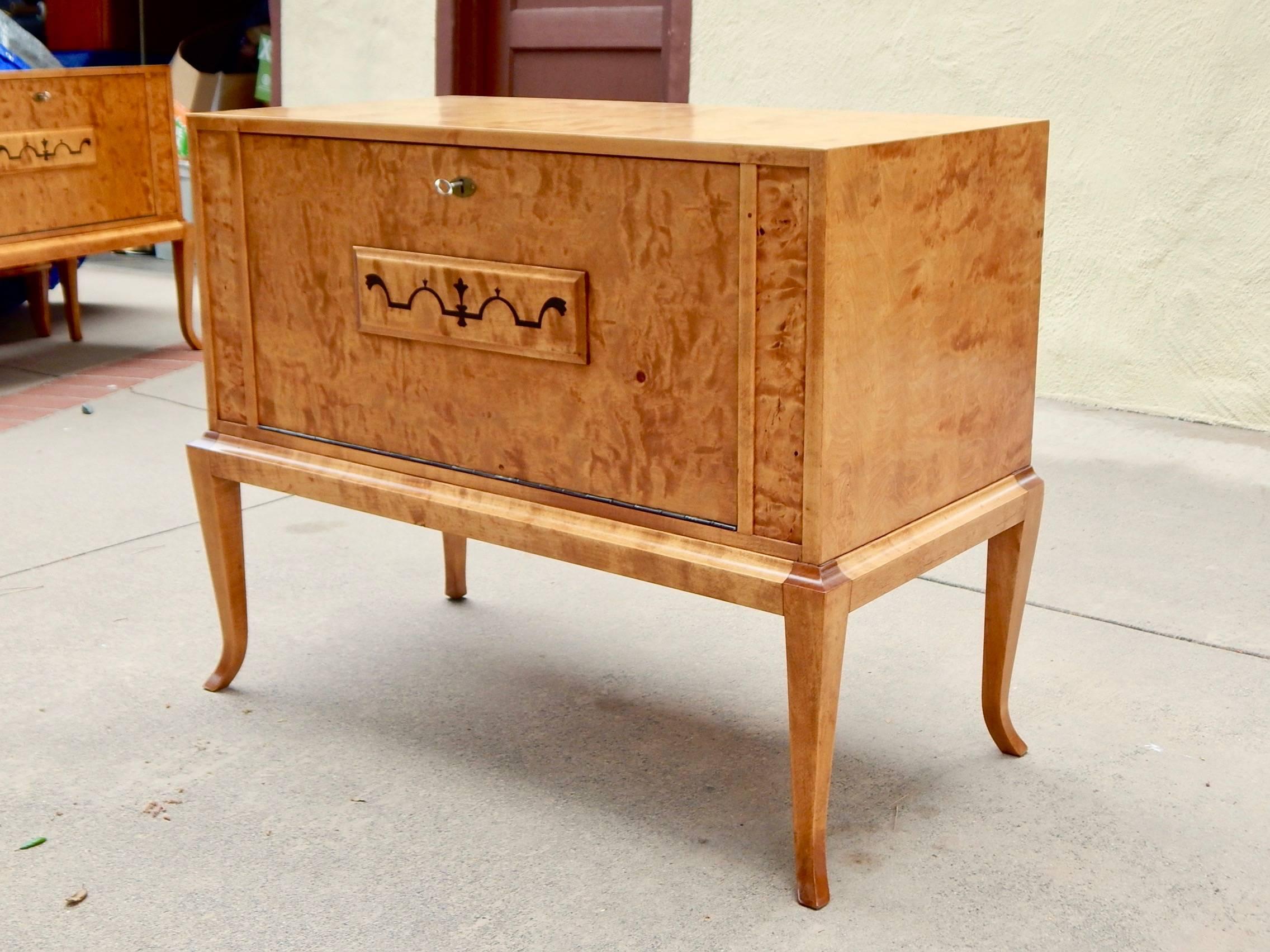 Pair of Swedish Art Deco Side Cabinets in Golden Flame Birch by ÅBY, 1920s 2