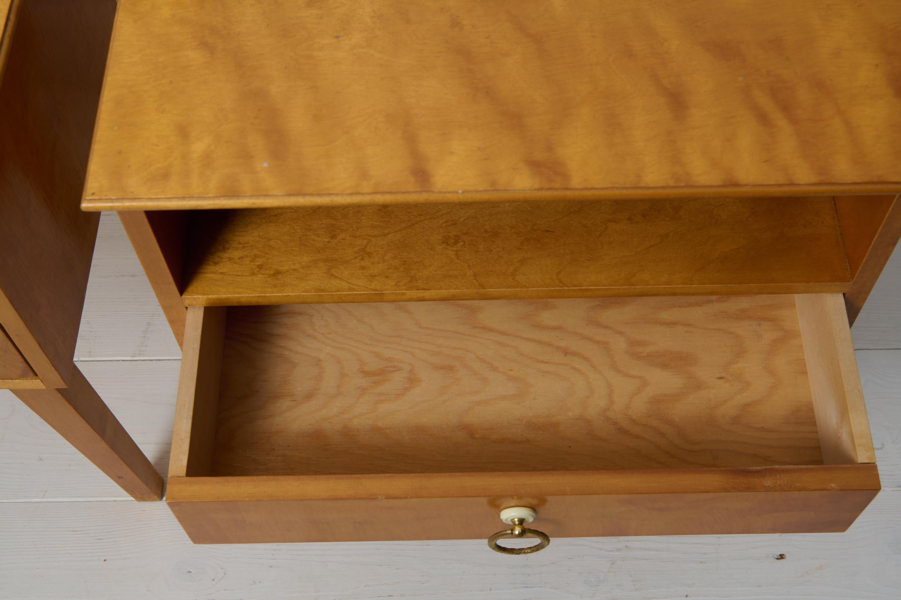 Pair of Swedish Art Deco Style Nightstands, Light Birch with Drawer from 1930 For Sale 5