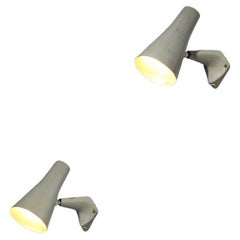 Coppia di appliques svedesi ASEA Belysning in metallo laccato grigio degli anni '60