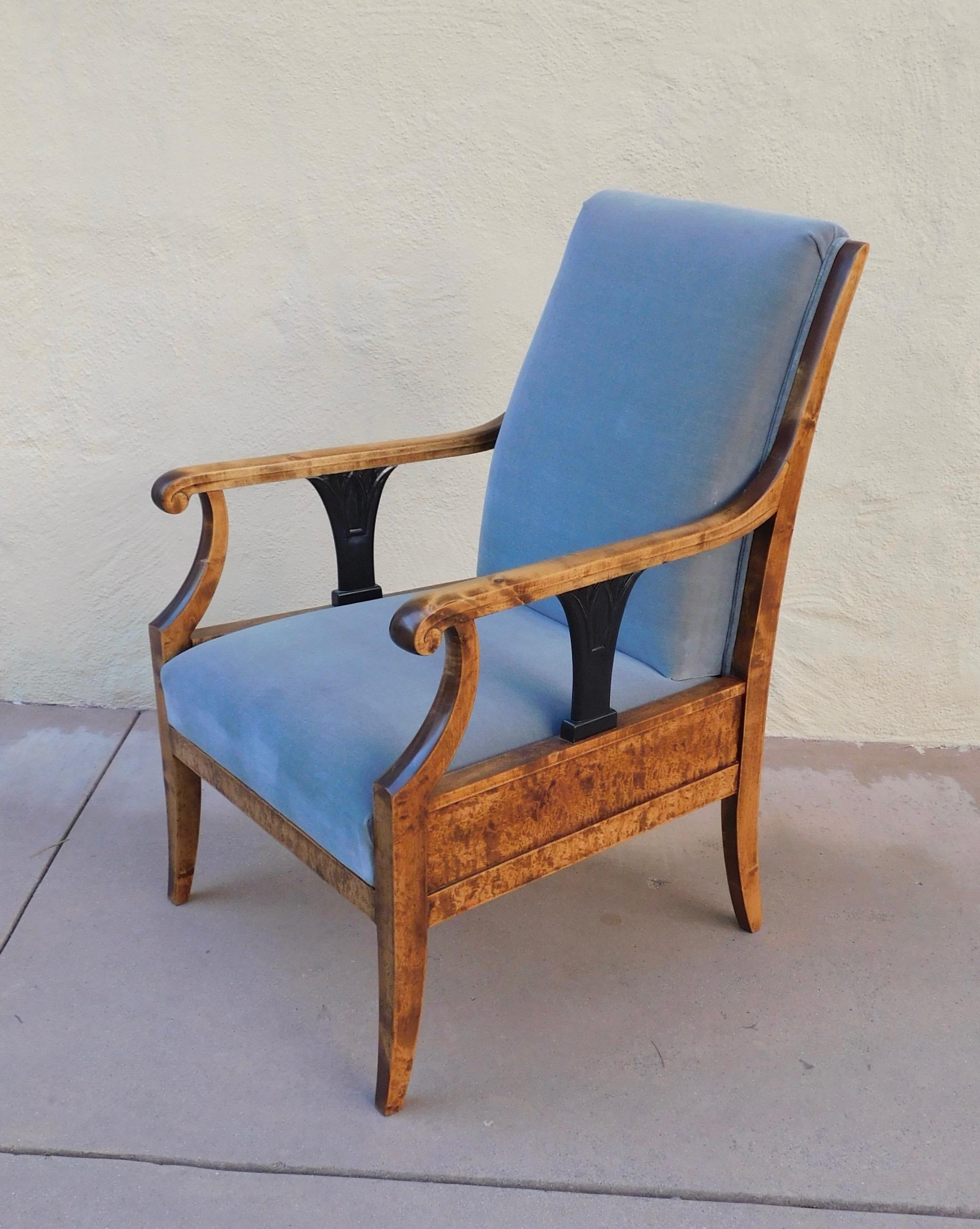 Pair of Swedish Biedermeier Revival Armchairs in Golden Flame Birch, circa 1920 For Sale 5