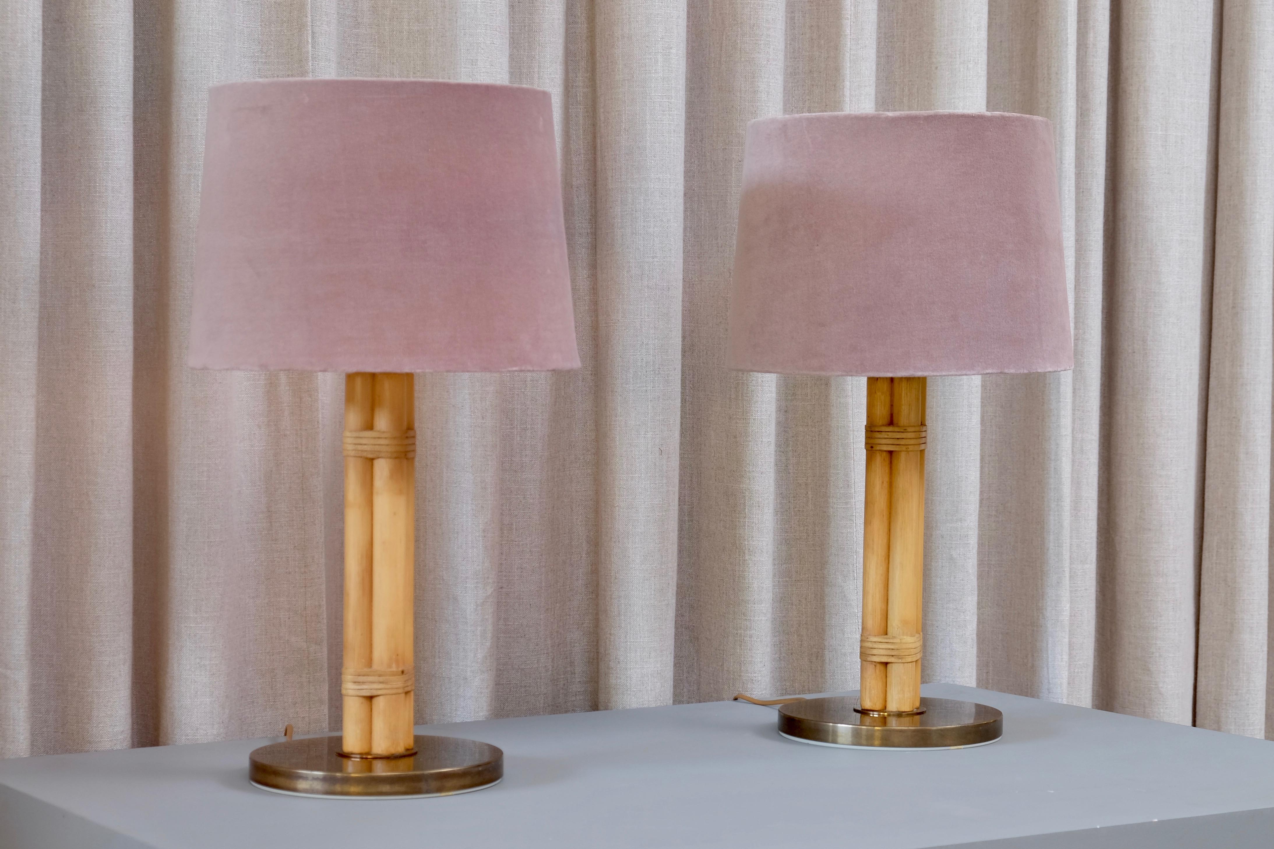 Scandinavian Modern Pair of Swedish Brass and Bamboo Table Lamps by Bergboms, 1960s