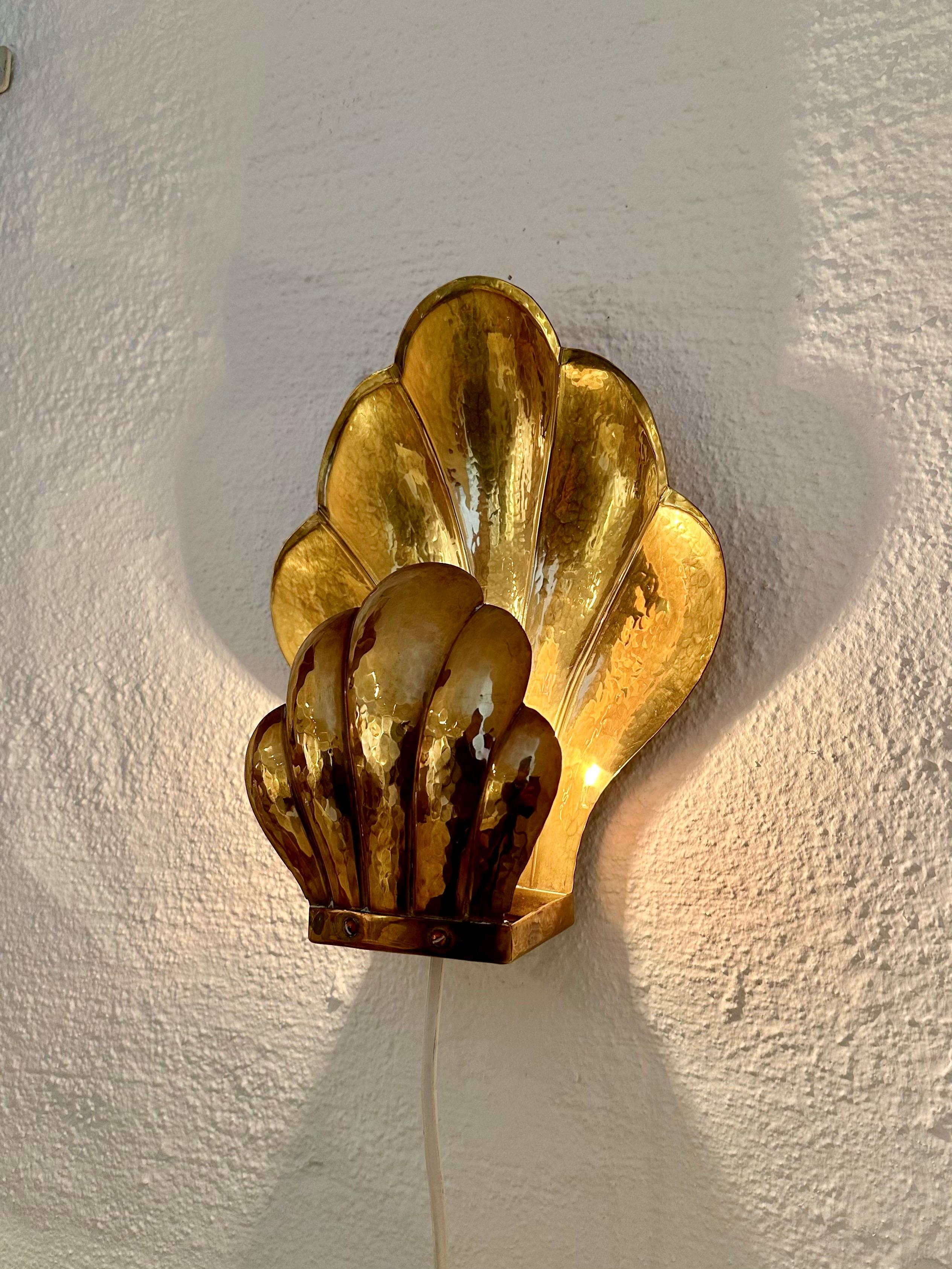 Pair of Swedish Brass Clam Wall Sconces in the Manner of Lars Holmström, Arvika 6