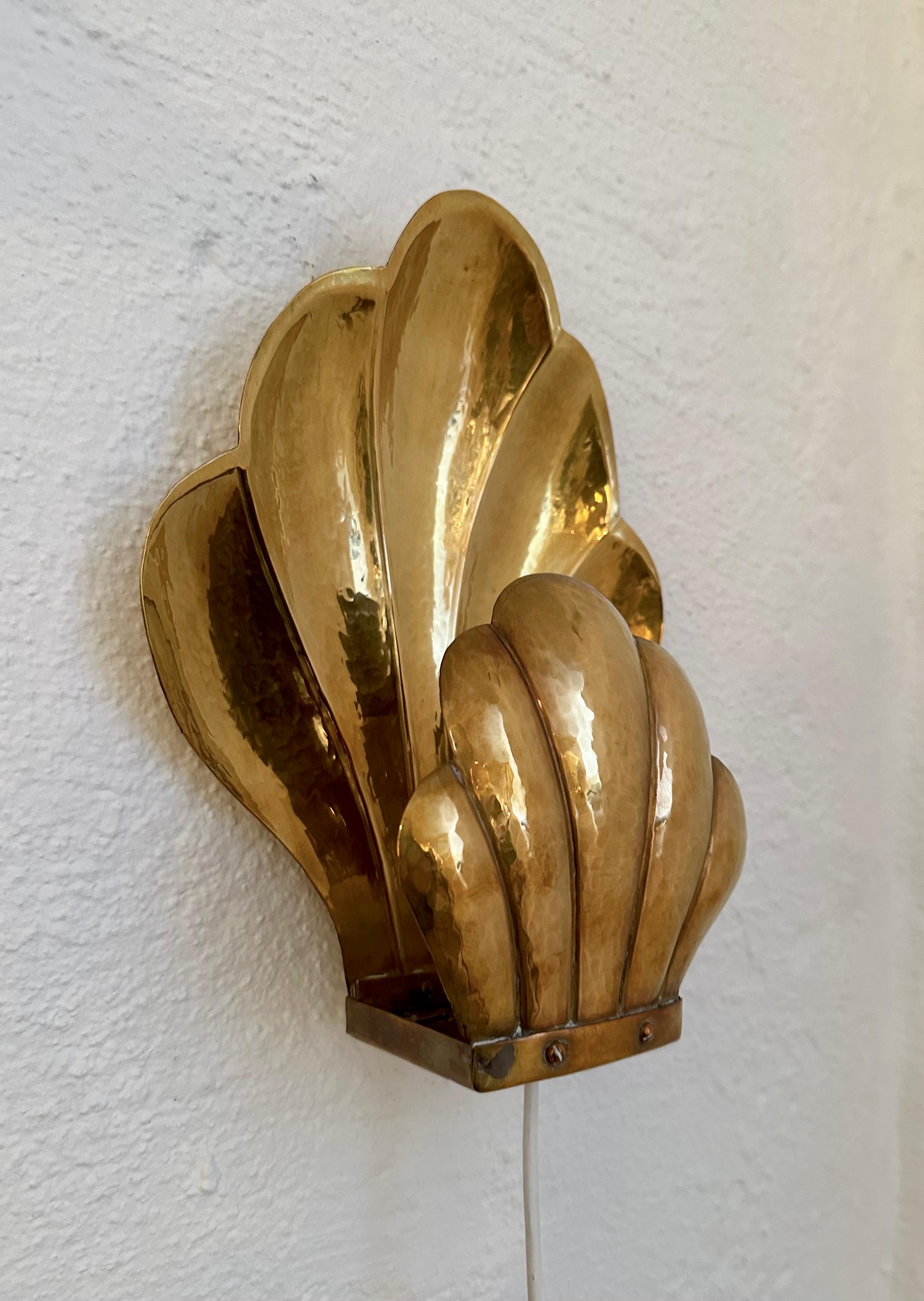 Mid-20th Century Pair of Swedish Brass Clam Wall Sconces in the Manner of Lars Holmström, Arvika