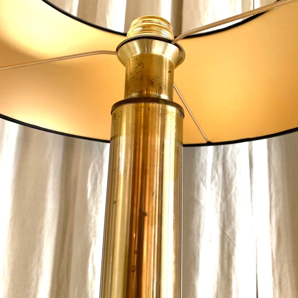 Paire de lampes de bureau suédoises en laiton par K. Belysning, 1970 en vente 2