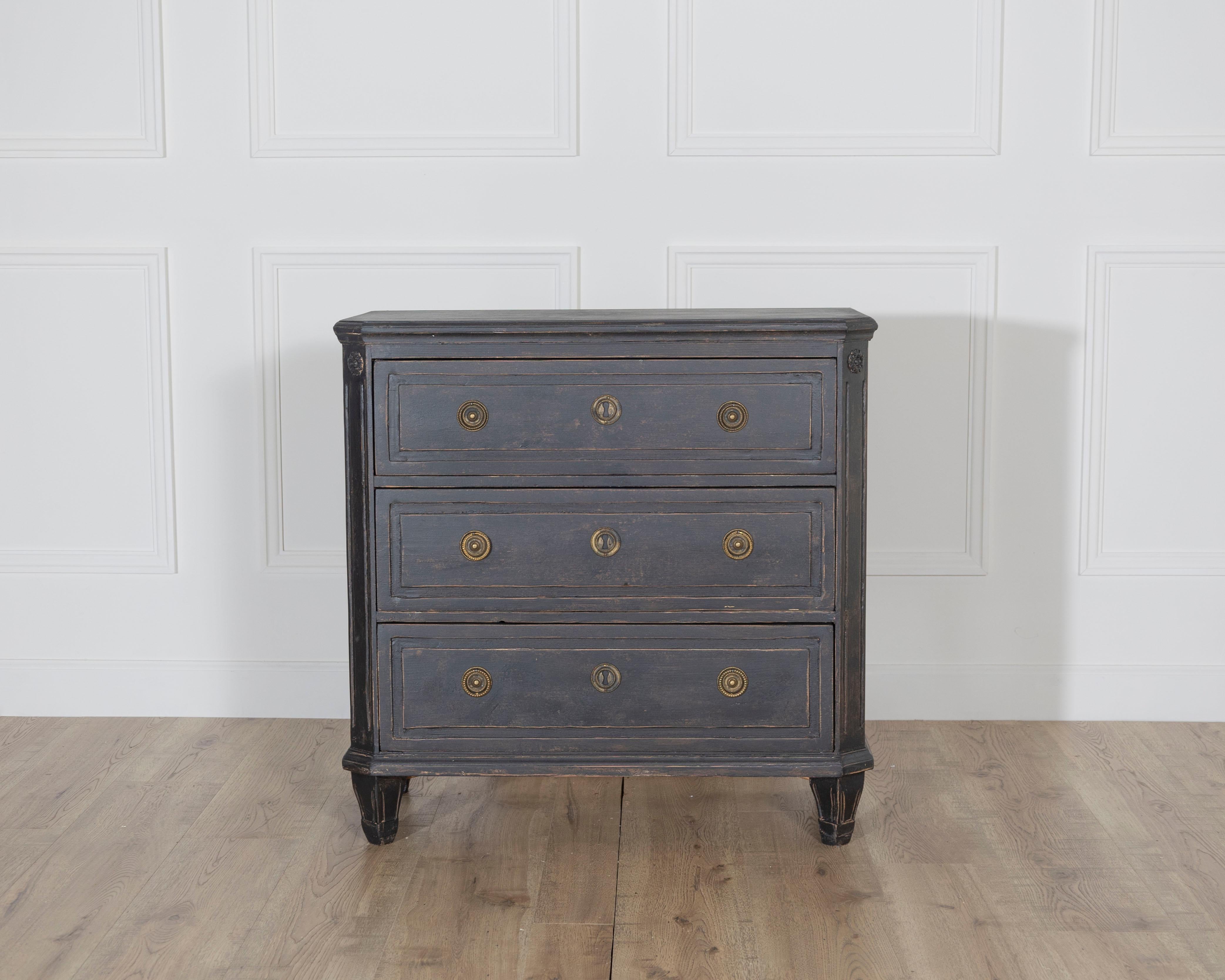 19th Century Pair of Swedish chests circa 1880 For Sale