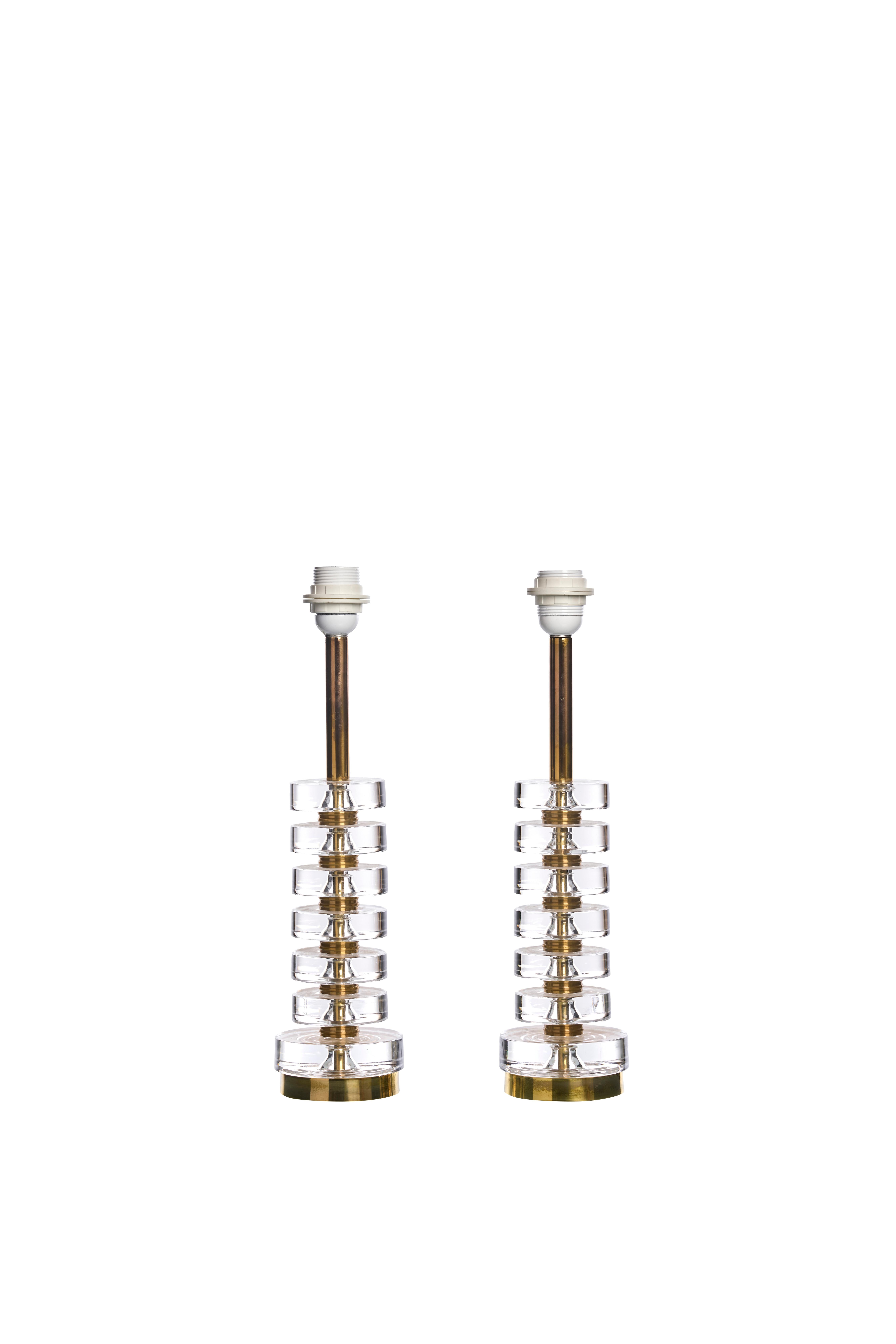 Mid-Century Modern Pair of Swedish Crystal Glass Table Lamps by Carl Fagerlund for Orrefors For Sale