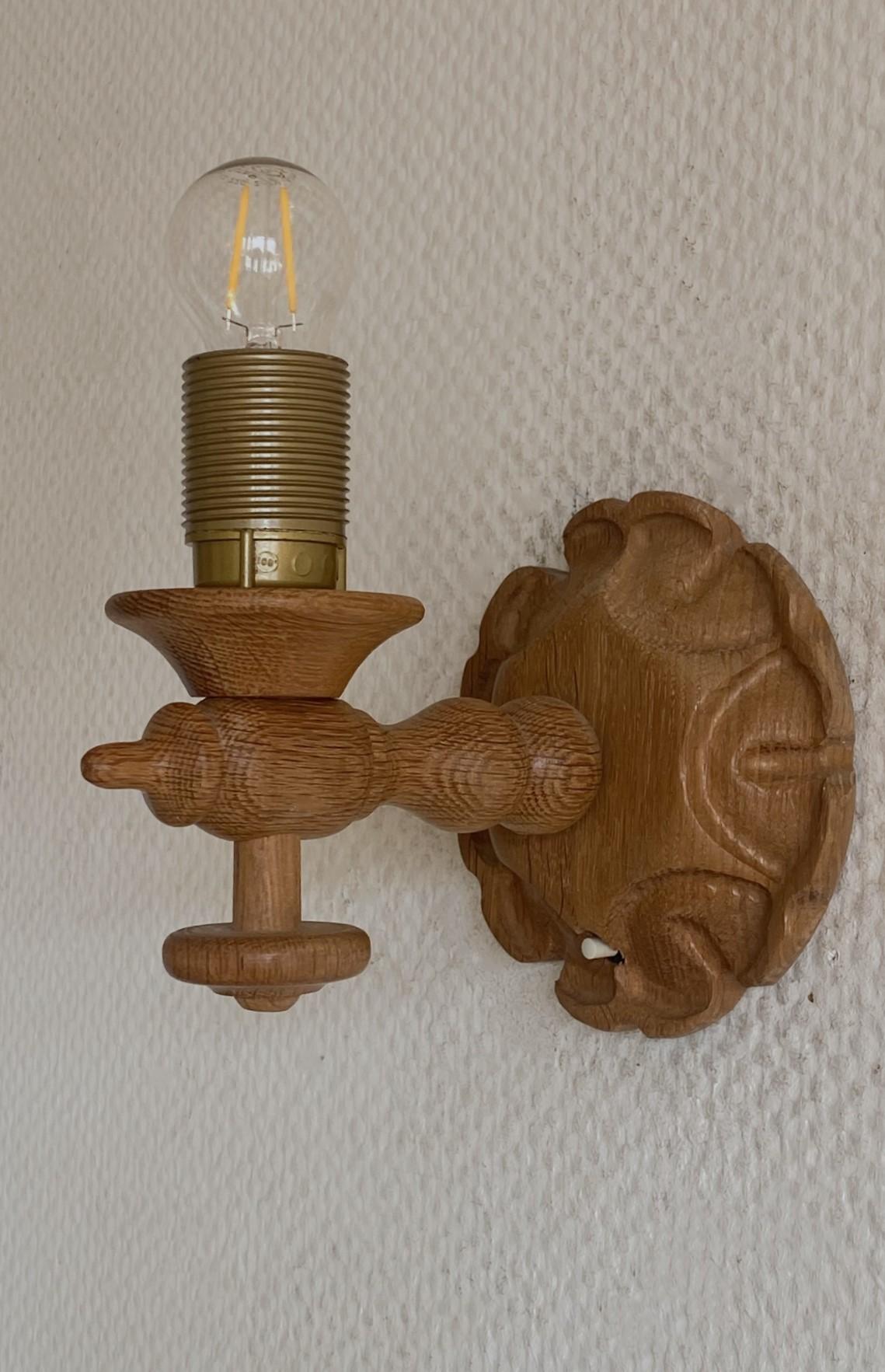 Pair Swedish Designer Pine Wall Sconces with Pleated Shades, Sweden, 1950s 3