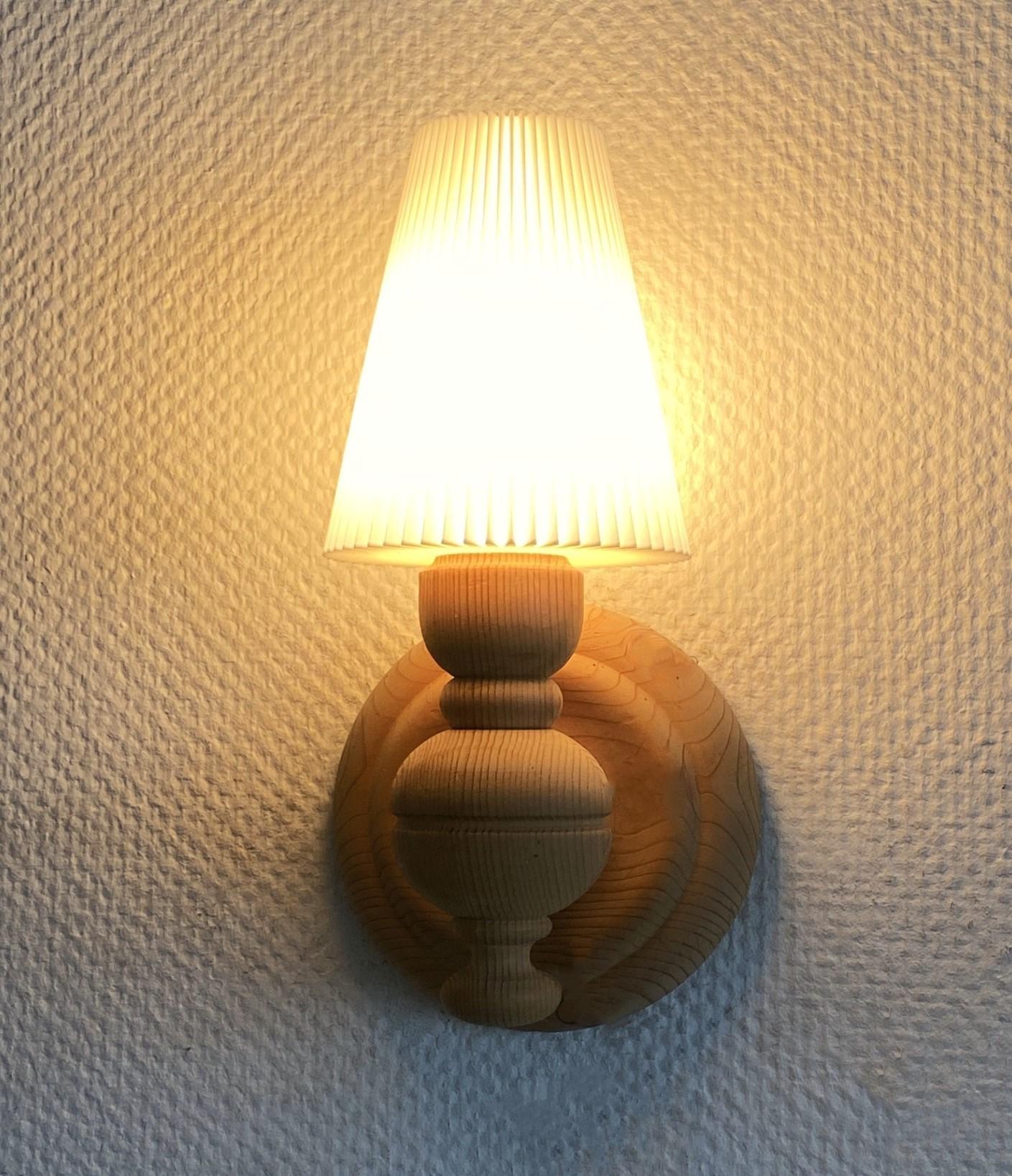 Pair of Swedish Designer Pine Wall Sconces with Pleated Shades, Sweden, 1950s 4