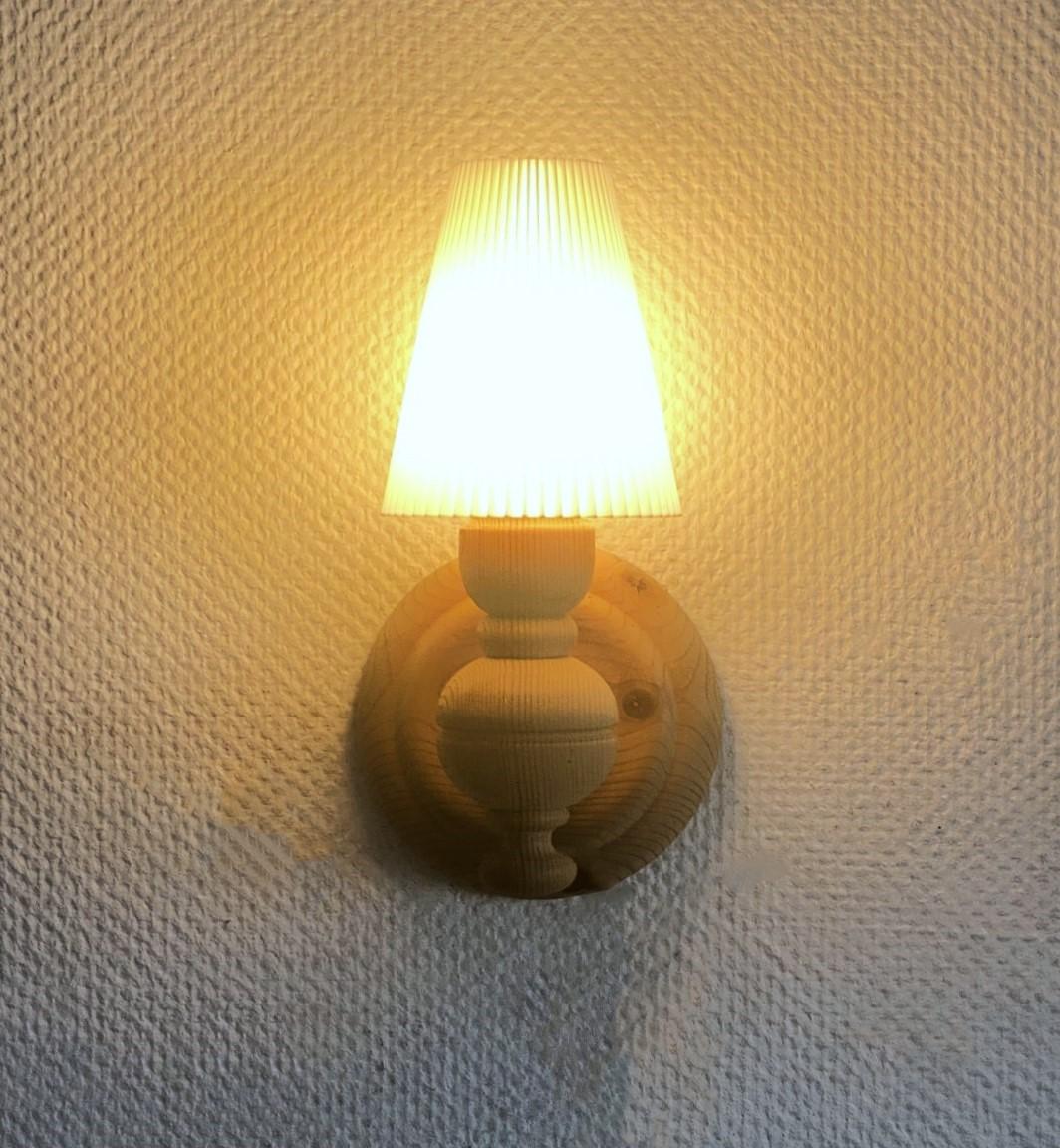 Pair of Swedish Designer Pine Wall Sconces with Pleated Shades, Sweden, 1950s 5