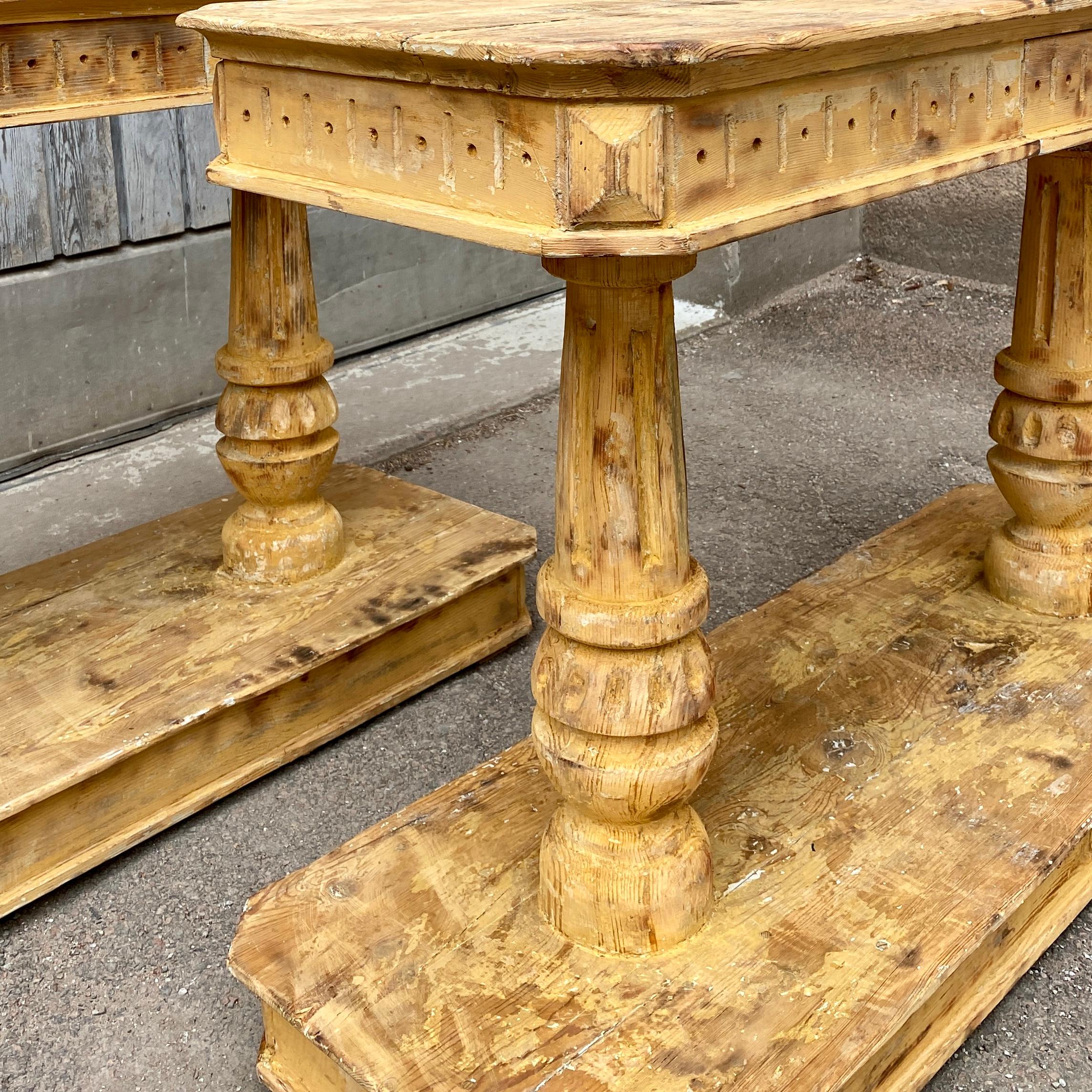 Pair of Swedish Pillar Console Tables, Early 19th Century For Sale 3