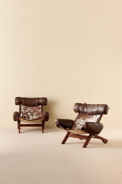 Paar schwedische Sessel mit Kuhfell, 1970er Jahre