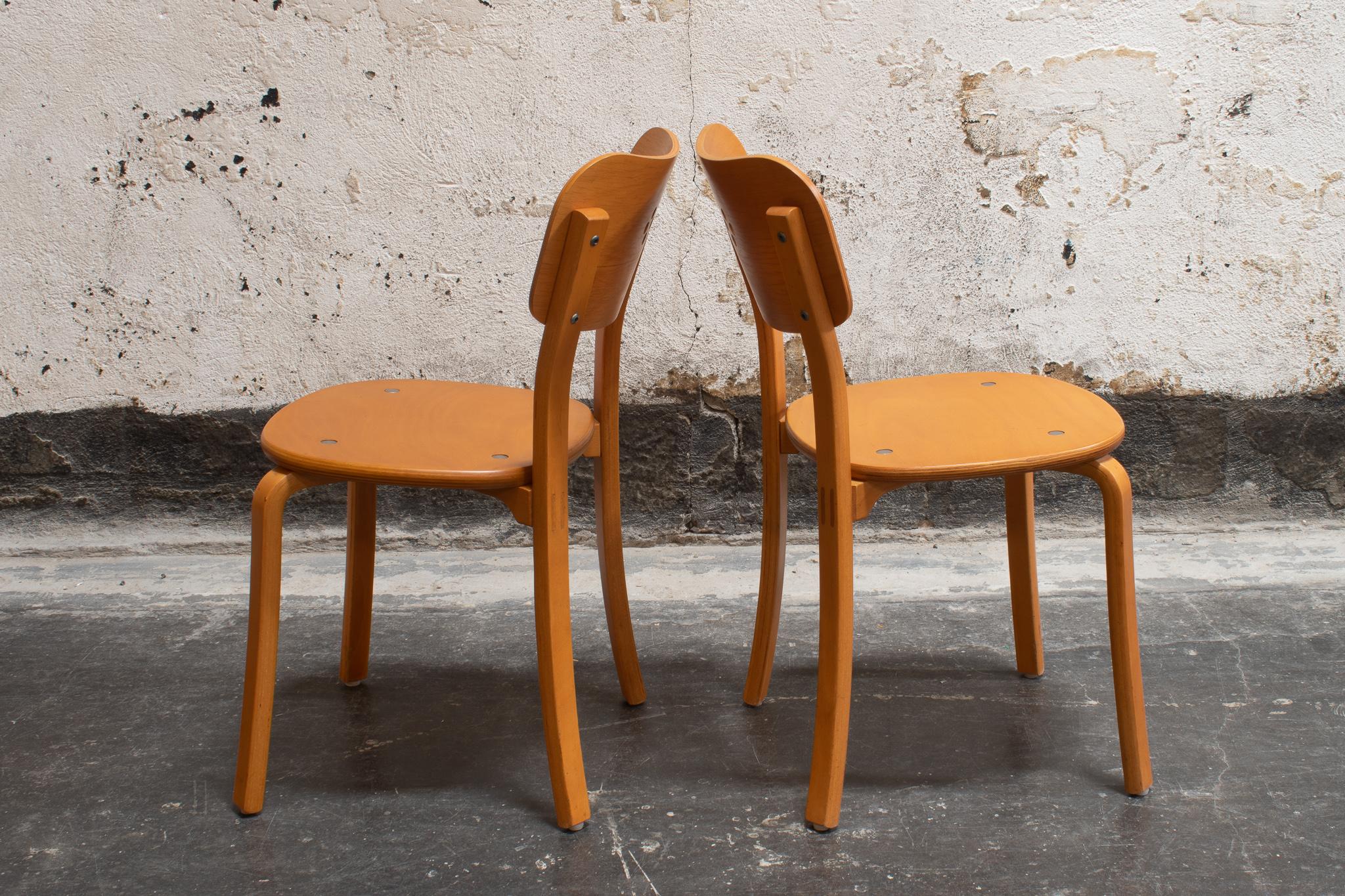 Pair of Swedish Elm Bentwood Chairs in the Style of Alvar Aalto For Sale 2
