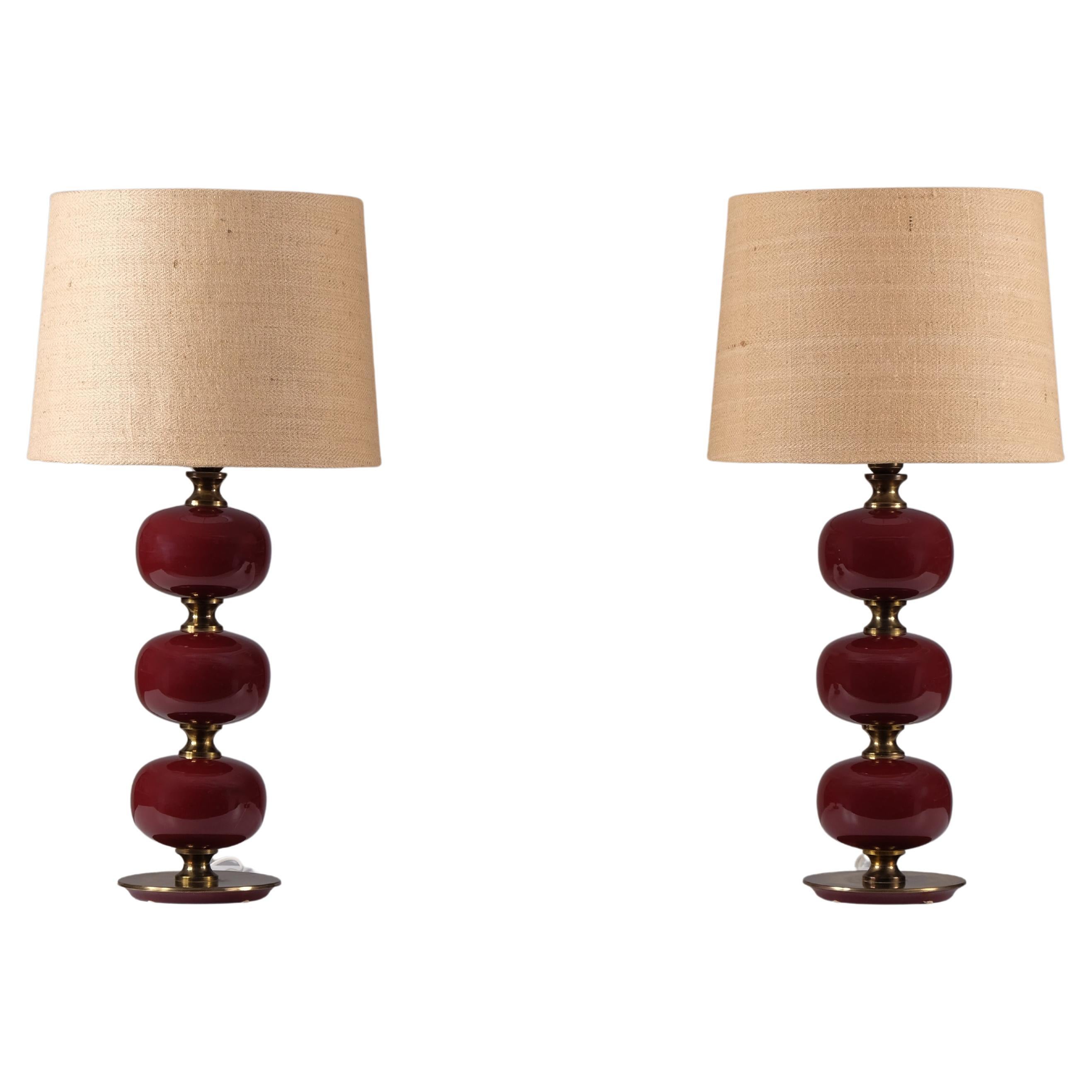 Paire de lampes de table suédoises en verre et laiton par Tranås Stilarmatur, années 1960