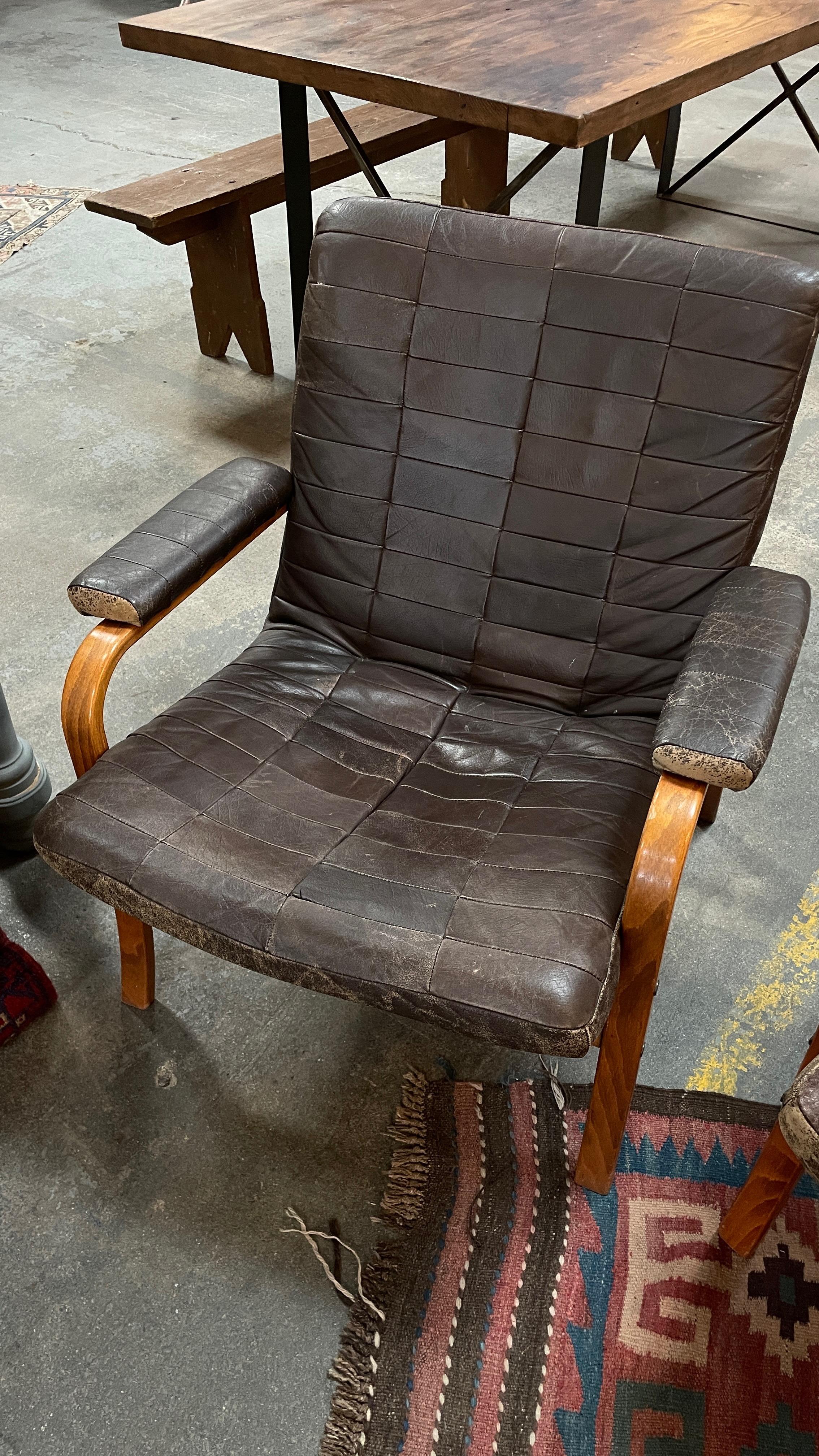 Scandinavian Modern Pair of Swedish Göte Möbler Nässjö Leather Chairs