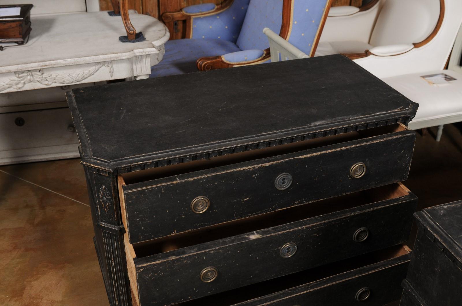 19th Century Pair of Swedish Gustavian 1830s Black Painted and Carved Three-Drawer Chests