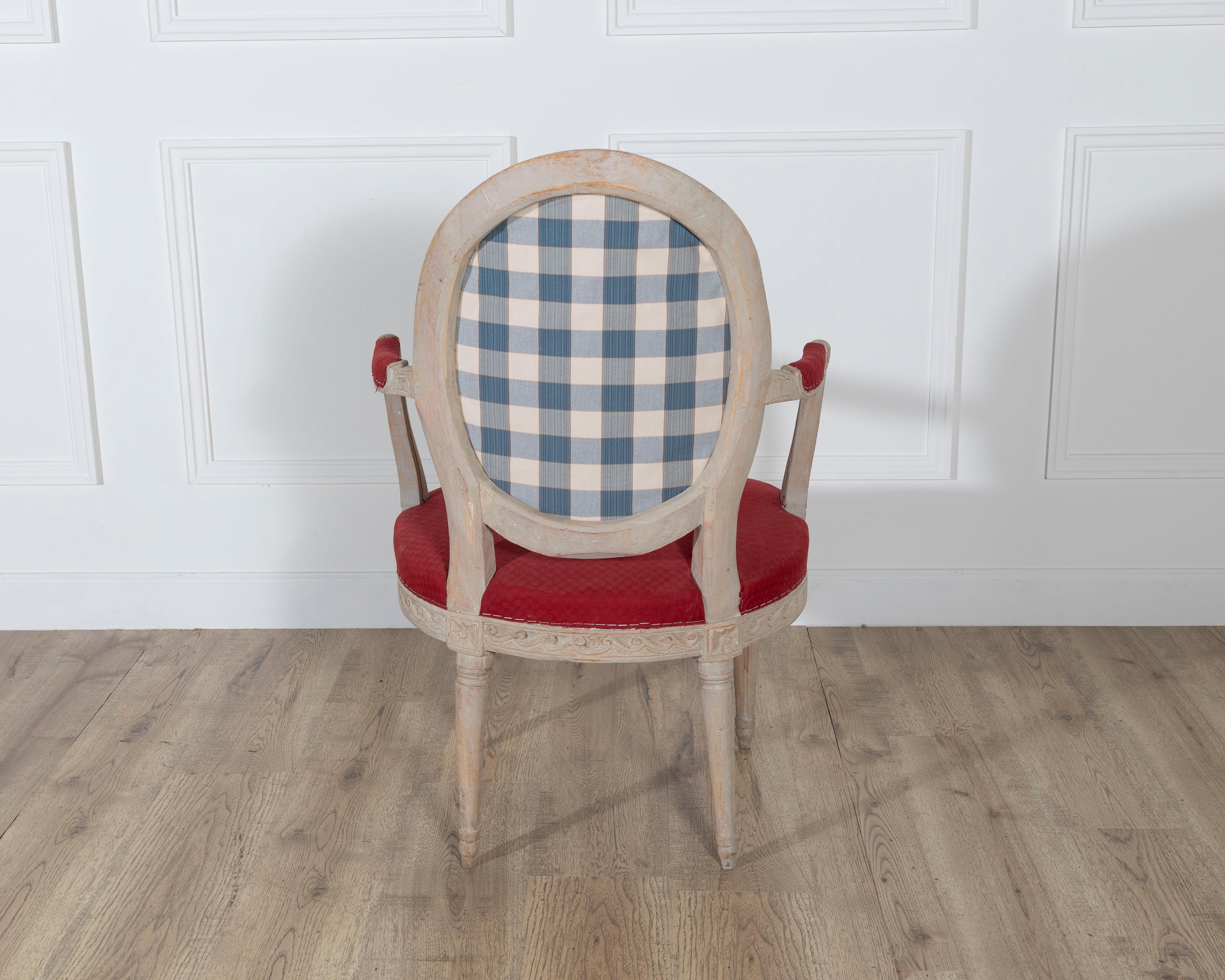 Pair of Swedish Gustavian Armchairs with Original Paint, circa 1820 For Sale 8