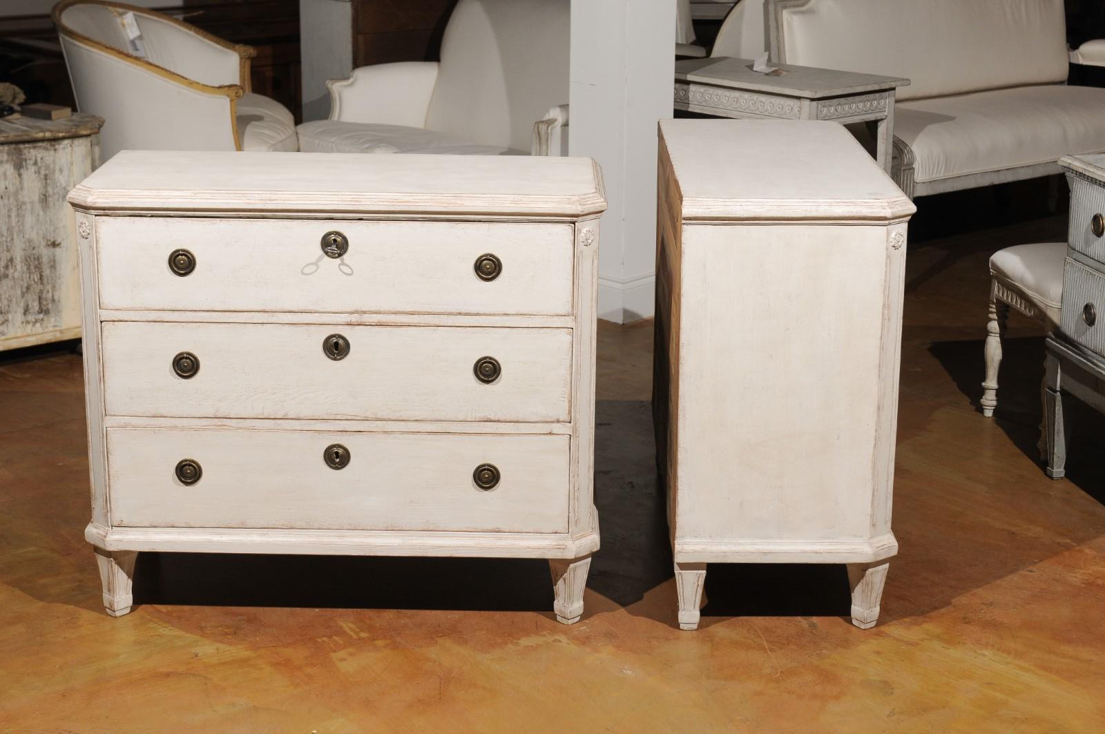 Pair of Late 19th Century Swedish Gustavian Style Painted Three-Drawer Commodes 2