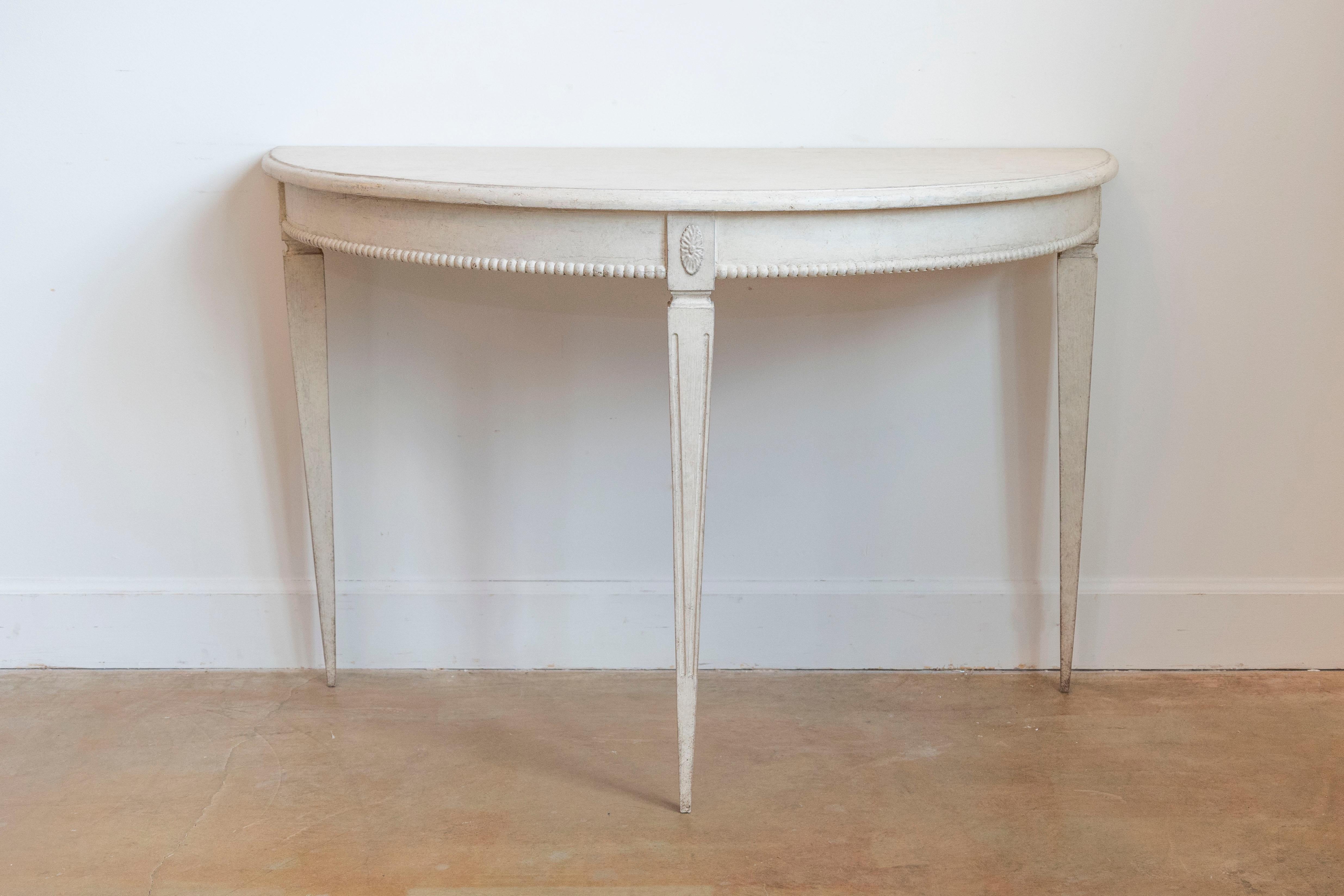 Pair of Swedish Gustavian Style 1880s Painted Demilune Tables with Carved Motifs In Good Condition In Atlanta, GA