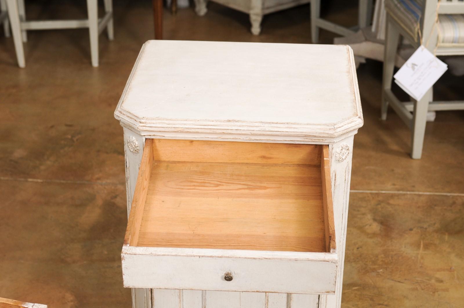 Pair of Swedish Gustavian Style 1880s Painted Nightstands with Drawer over Door 2