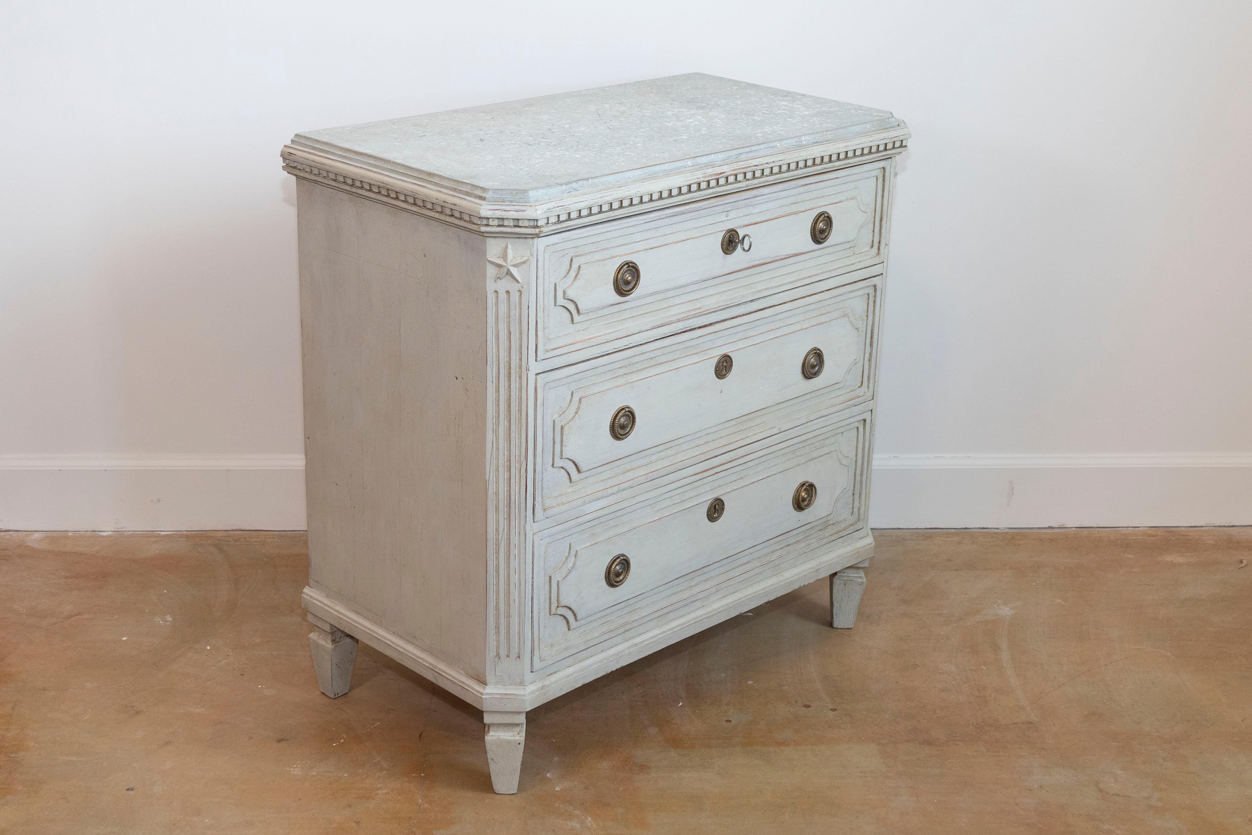 Brass Pair of Swedish Gustavian Style 1890s Painted Chests with Carved Stars For Sale