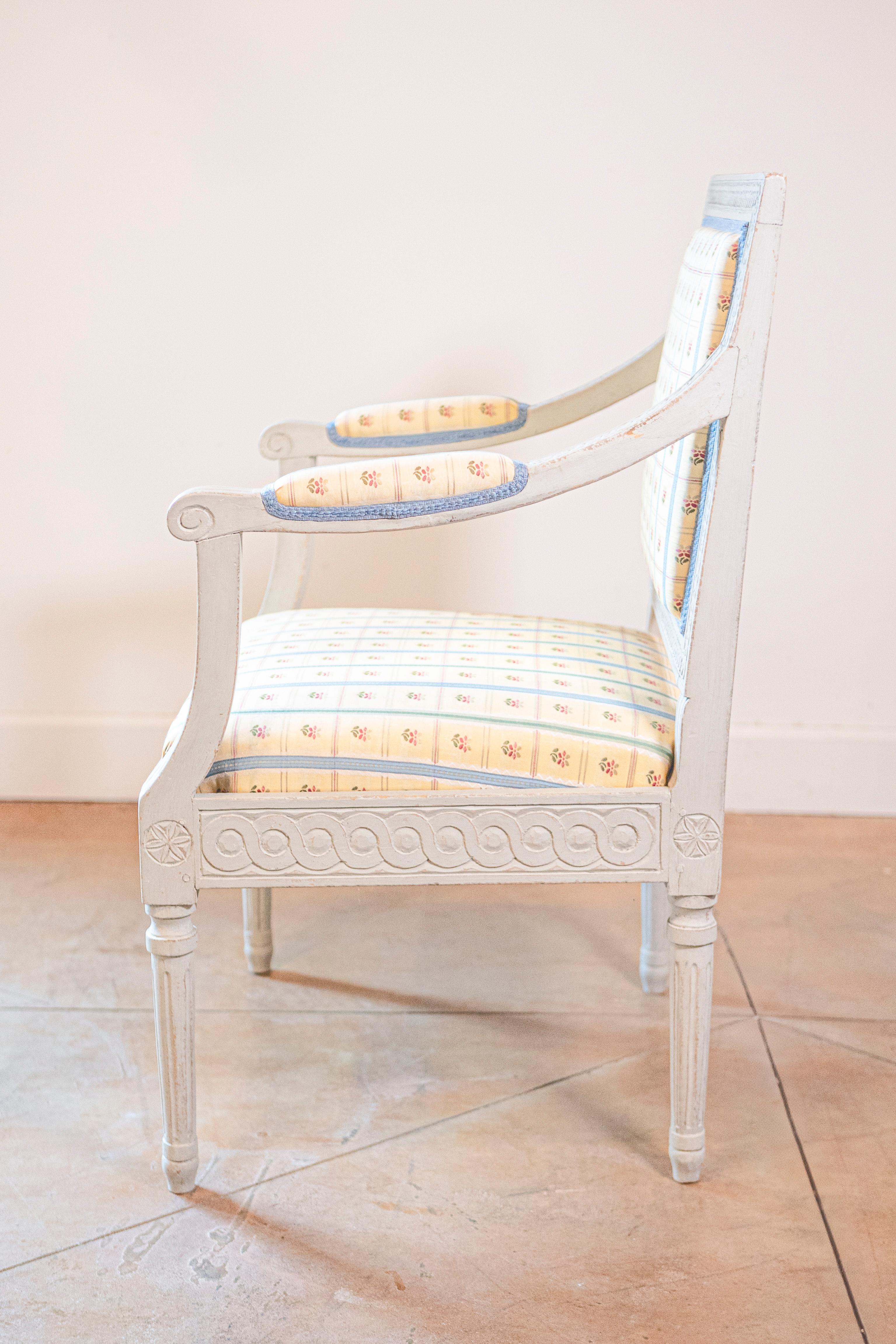 19th Century Pair of Swedish Gustavian Style 1890s Painted Wood Armchairs with Guilloches